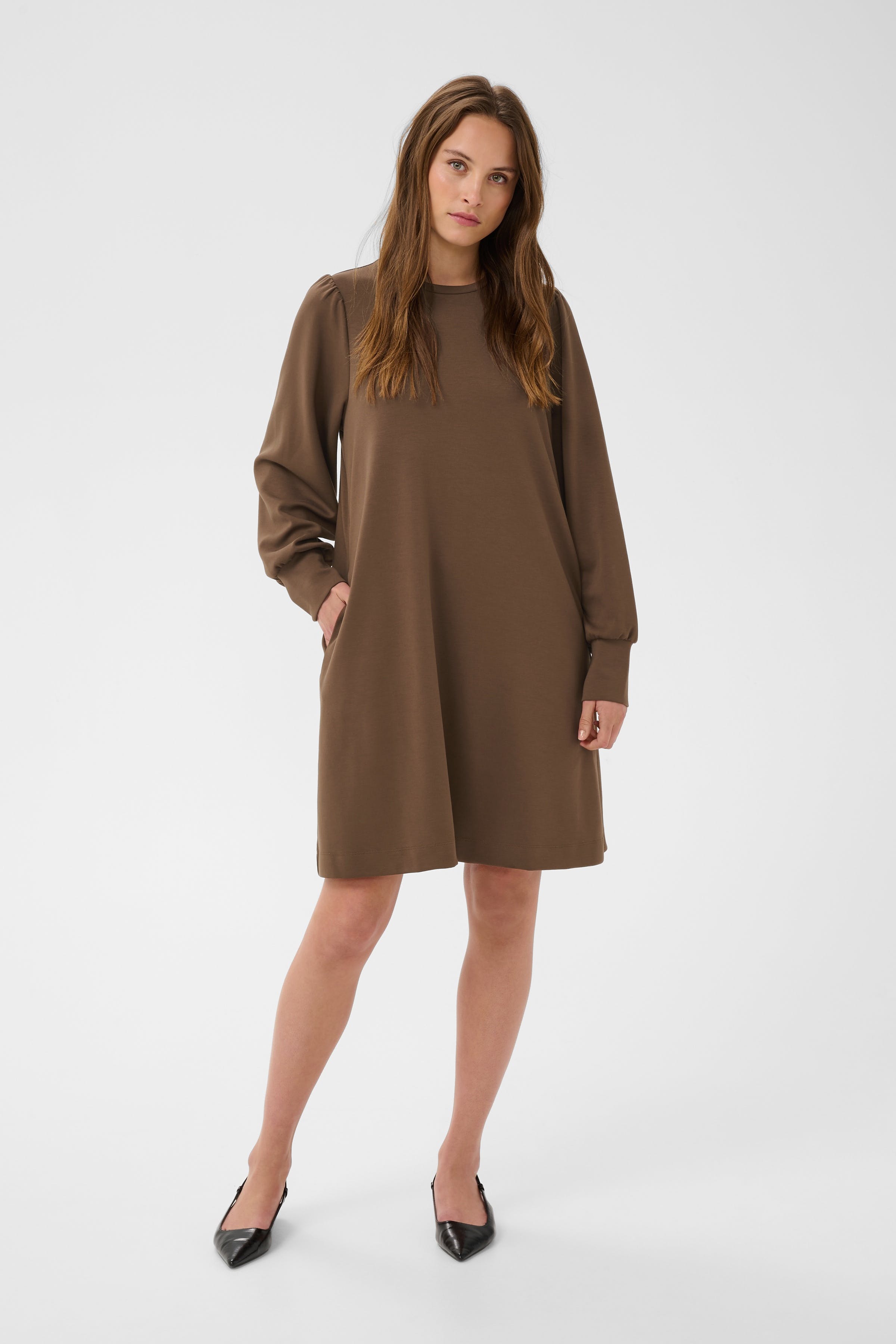 KAannie Kjole LOOKBOOK FRONT 10512243-191116
