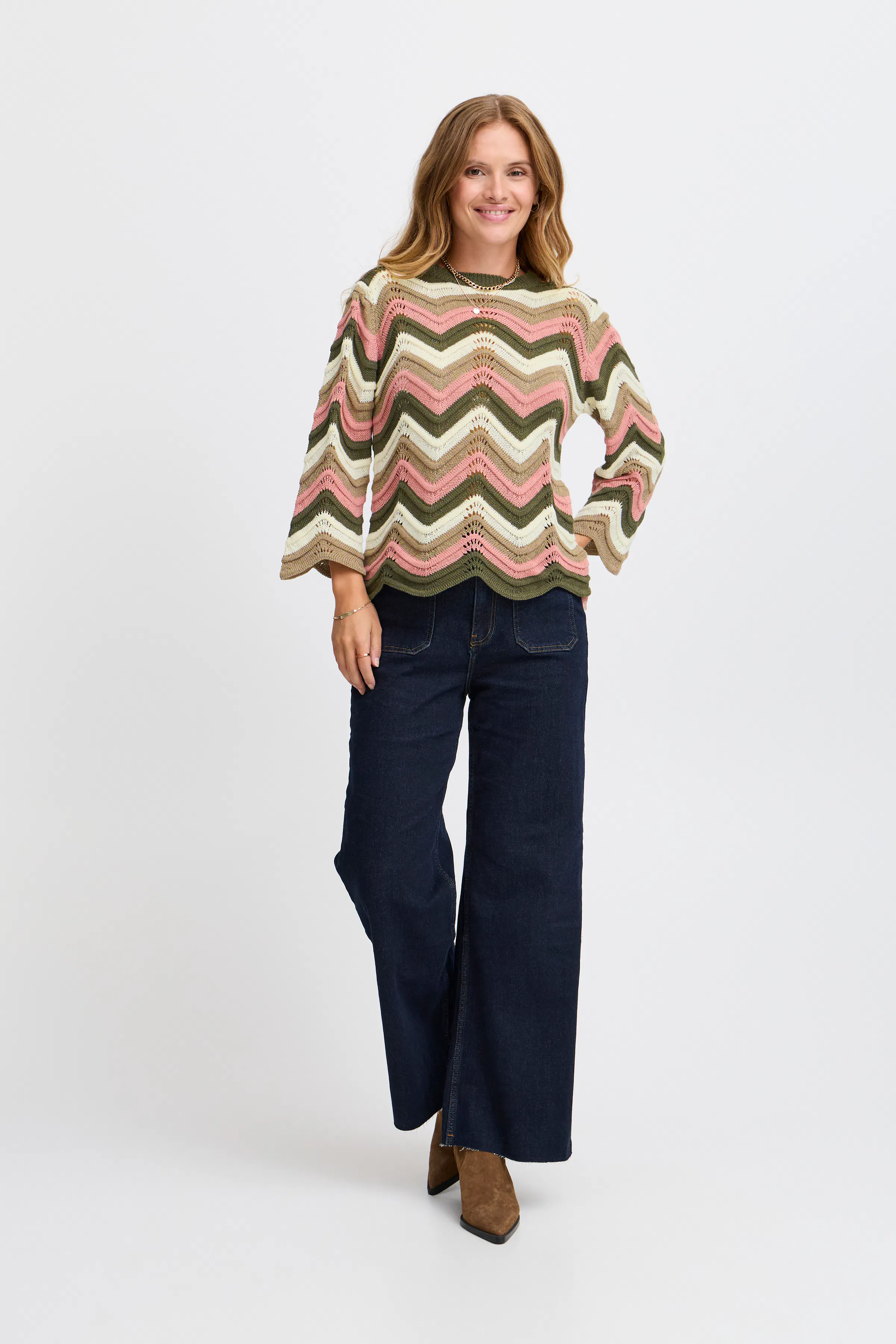 SBDIGA Pullover LOOKBOOK FRONT 22100513-180515
