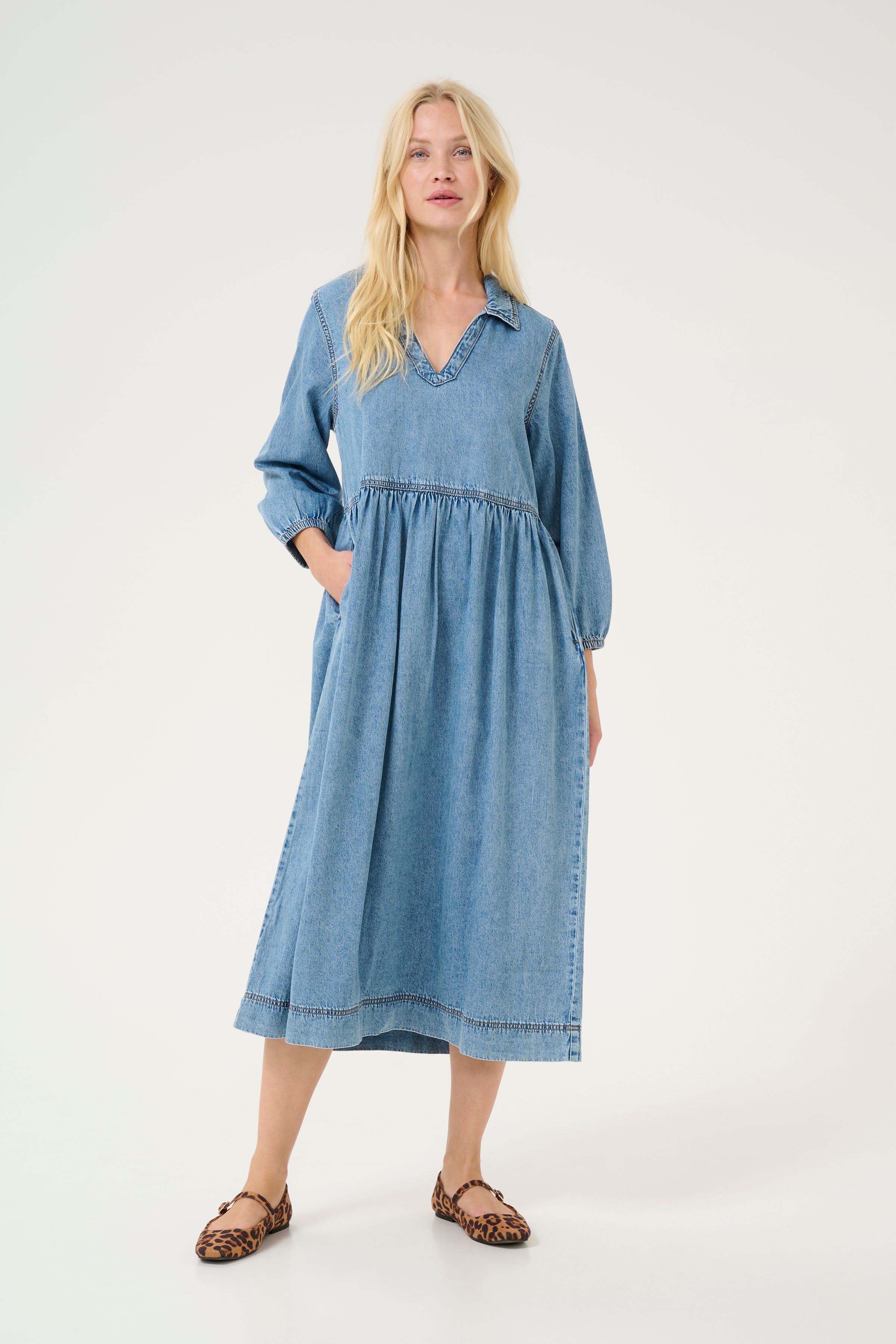 CUadele Dress LOOKBOOK FRONT 50111616-107358