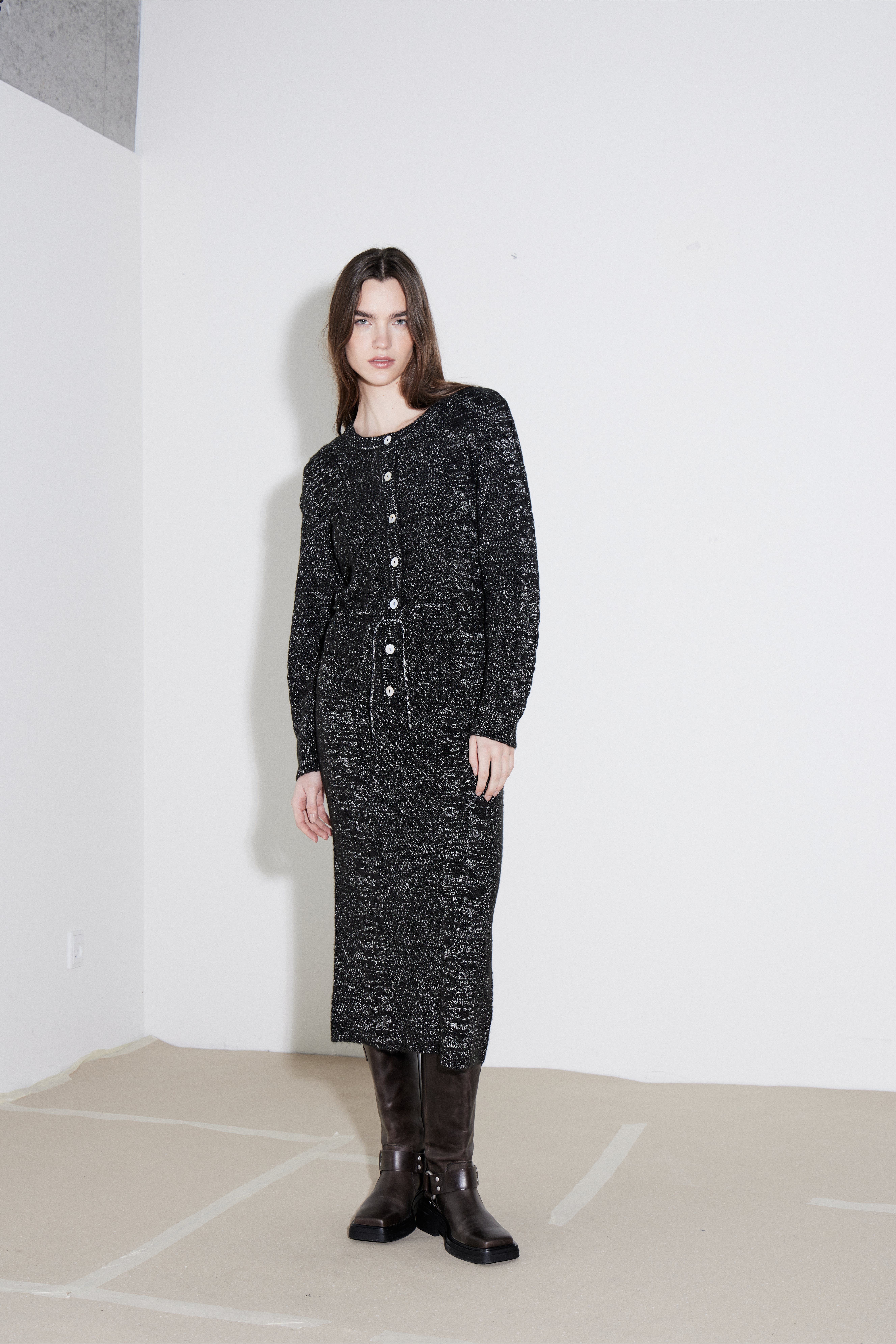 IHODANSA Cardigan LOCATION NONE 20121805-1940081