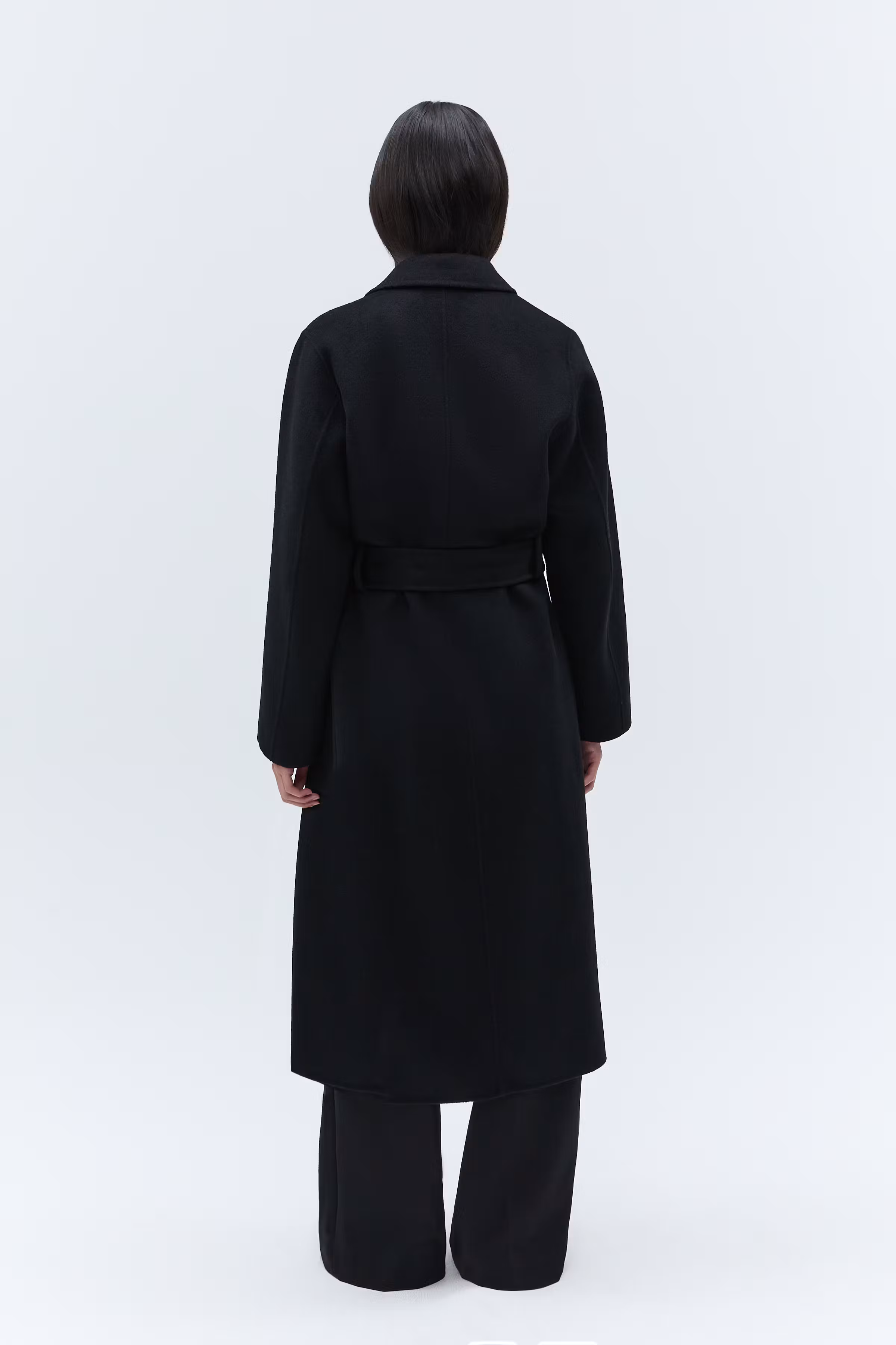 IOCELIA Coat LOOKBOOK BACK 30600561-BK999