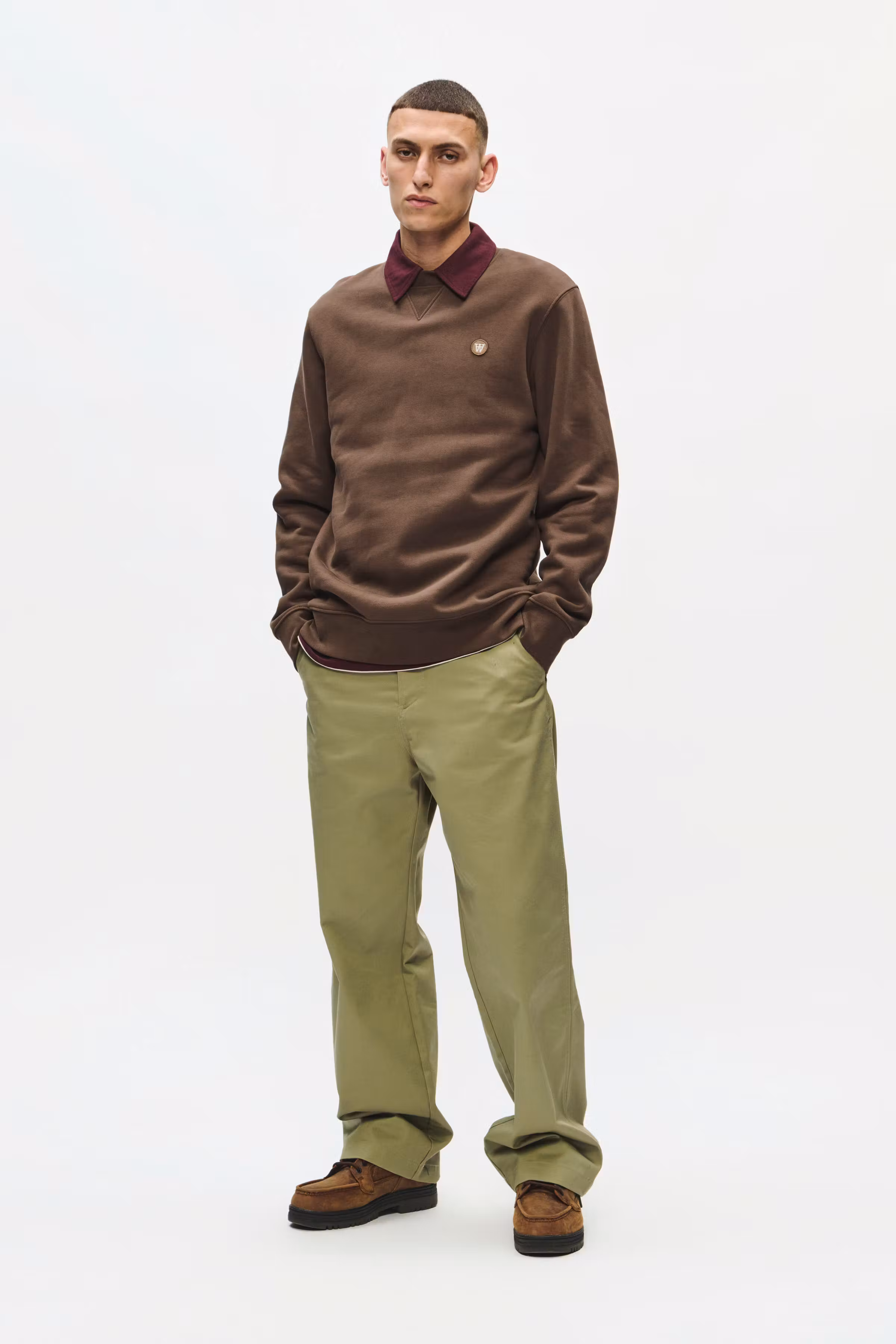 WWTye Sweatshirt LOOKBOOK FRONT 30251378-190815
