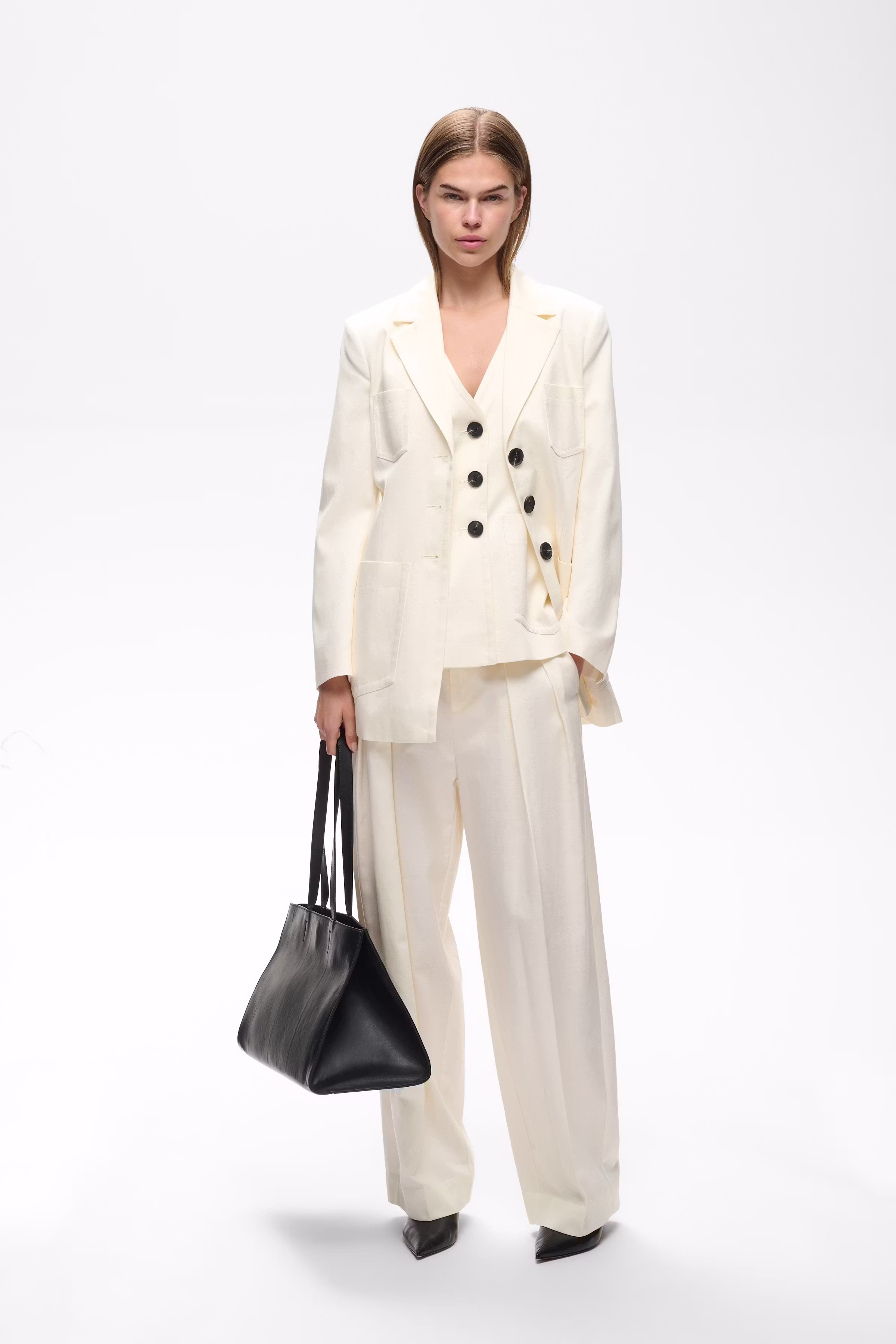 QUENTAIW Trousers LOOKBOOK FRONT 30112663-120601