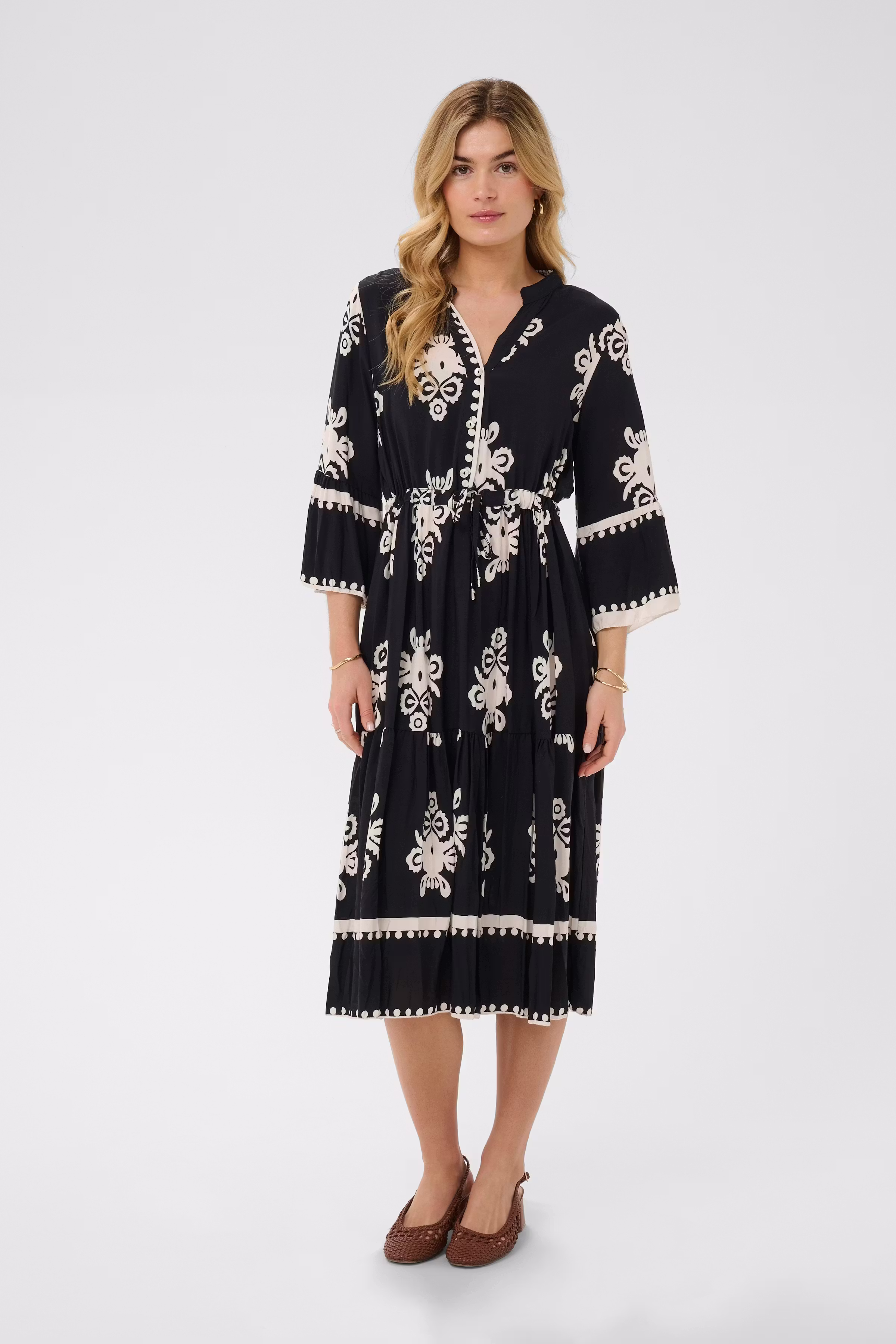 CRKoren Dress LOOKBOOK FRONT 10613123-106785