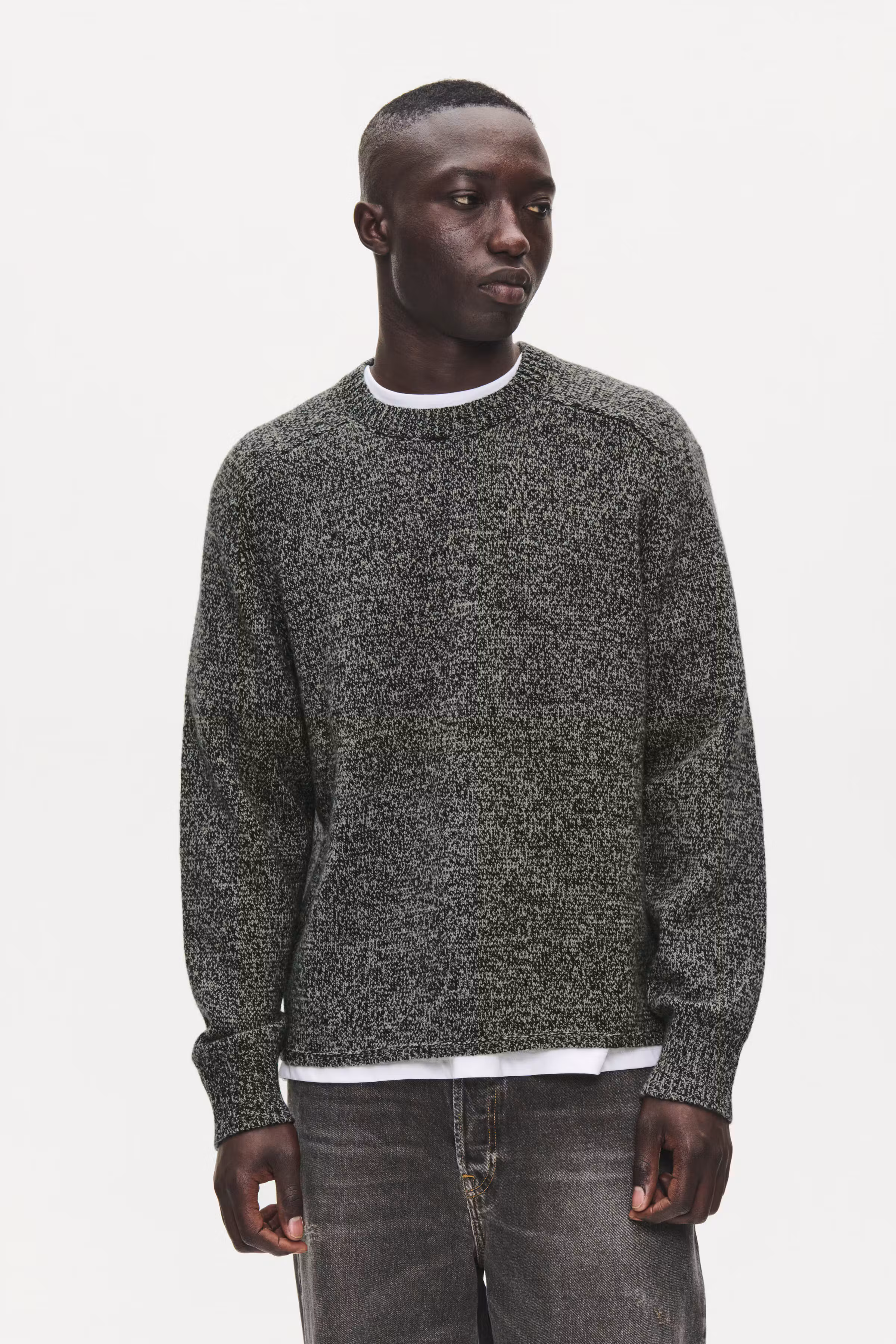 WWCay Pullover LOOKBOOK FRONT 30252301-1662161