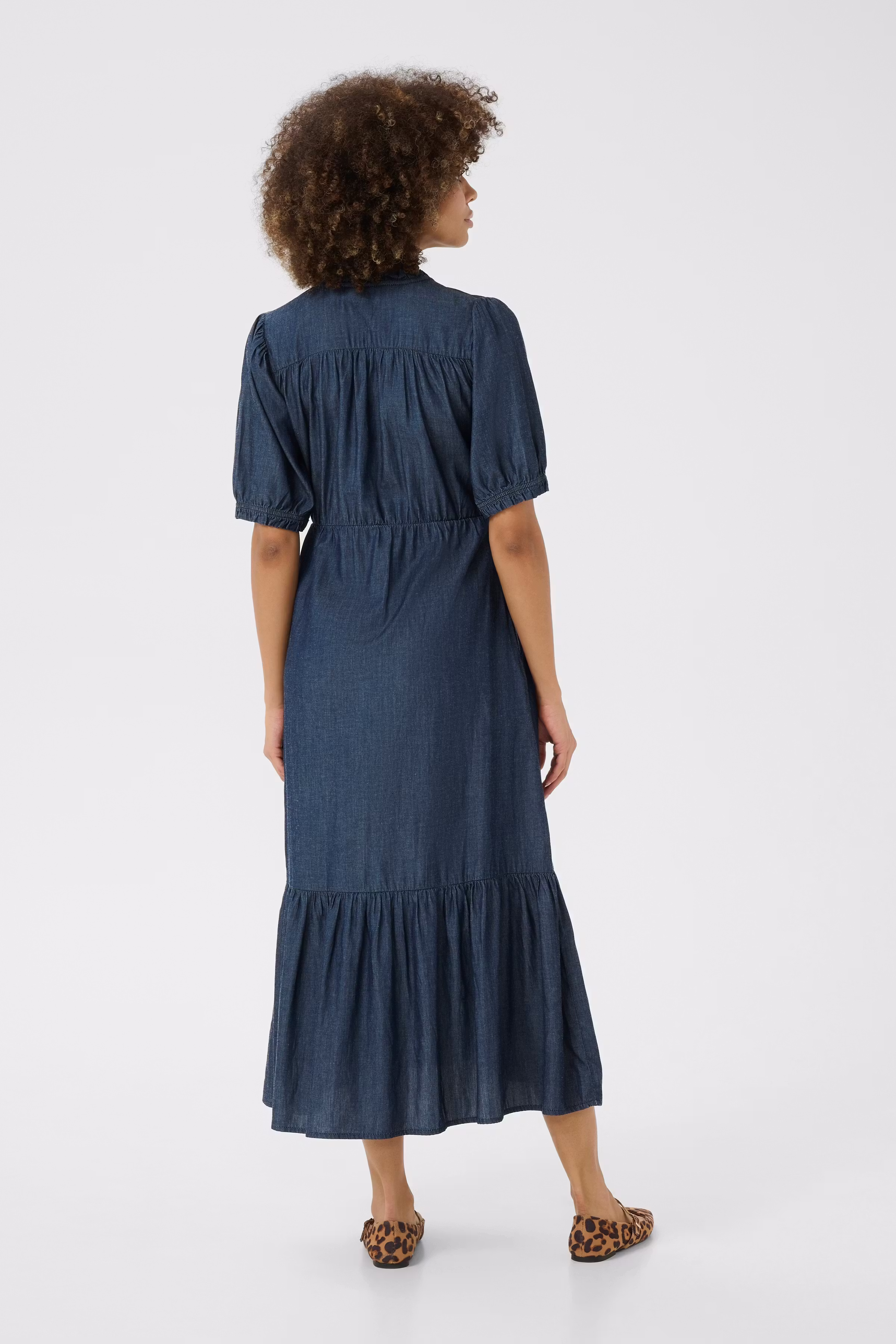 CUaurelia Kjole LOOKBOOK BACK 50110358-500029