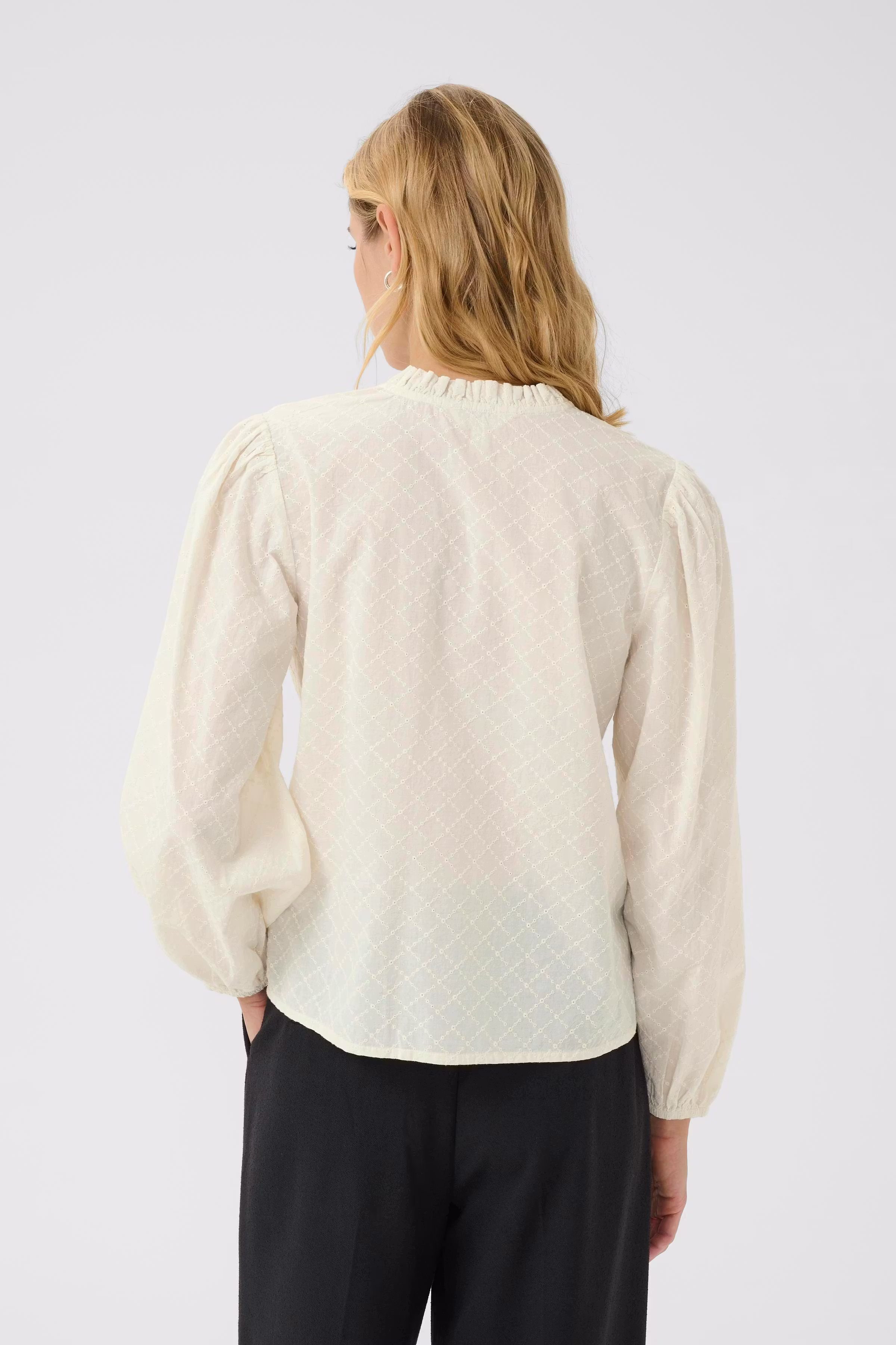 EimyPW Bluse LOOKBOOK BACK 30310079-120601