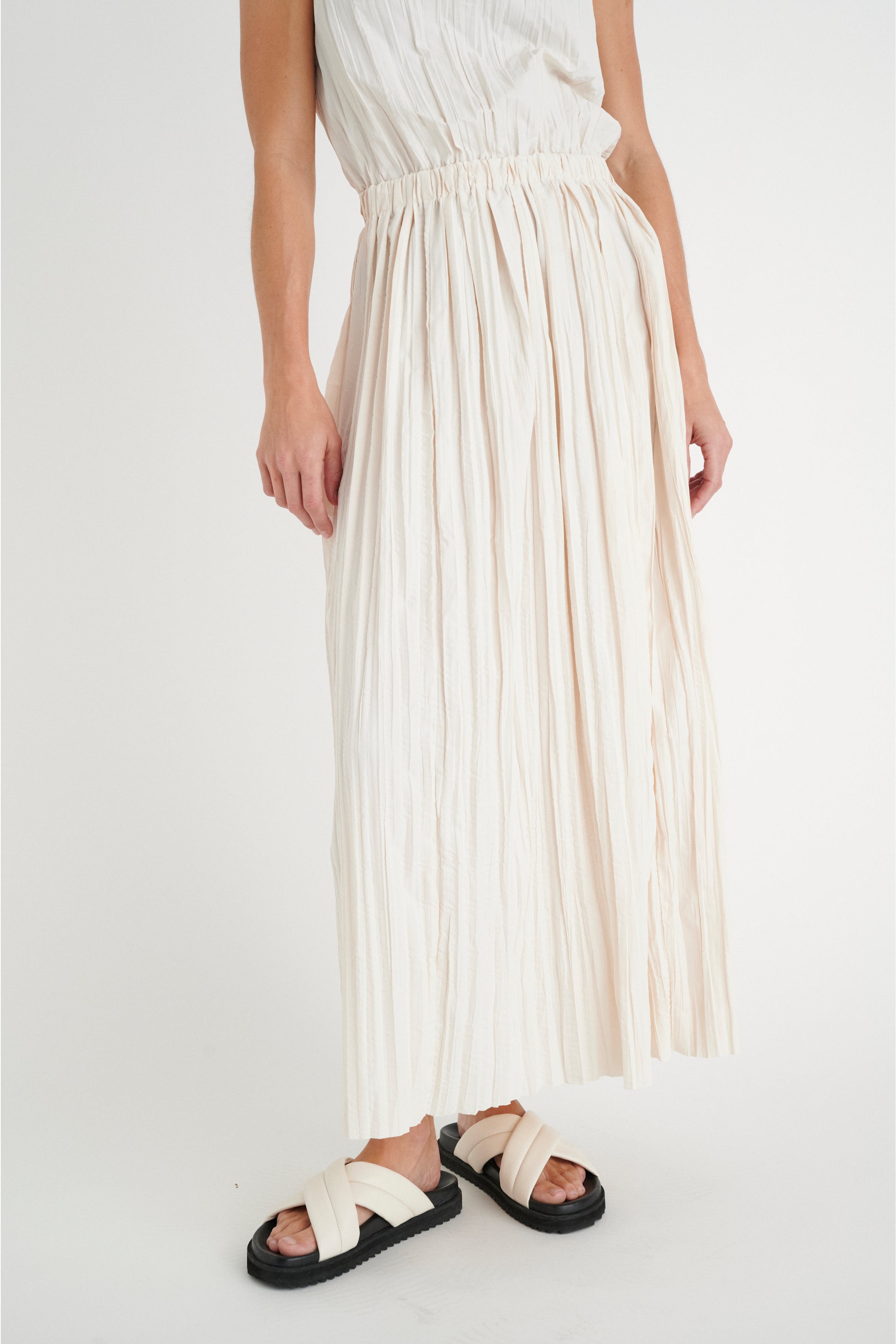 RacheIW Kjole LOOKBOOK FRONT 30107343-120000