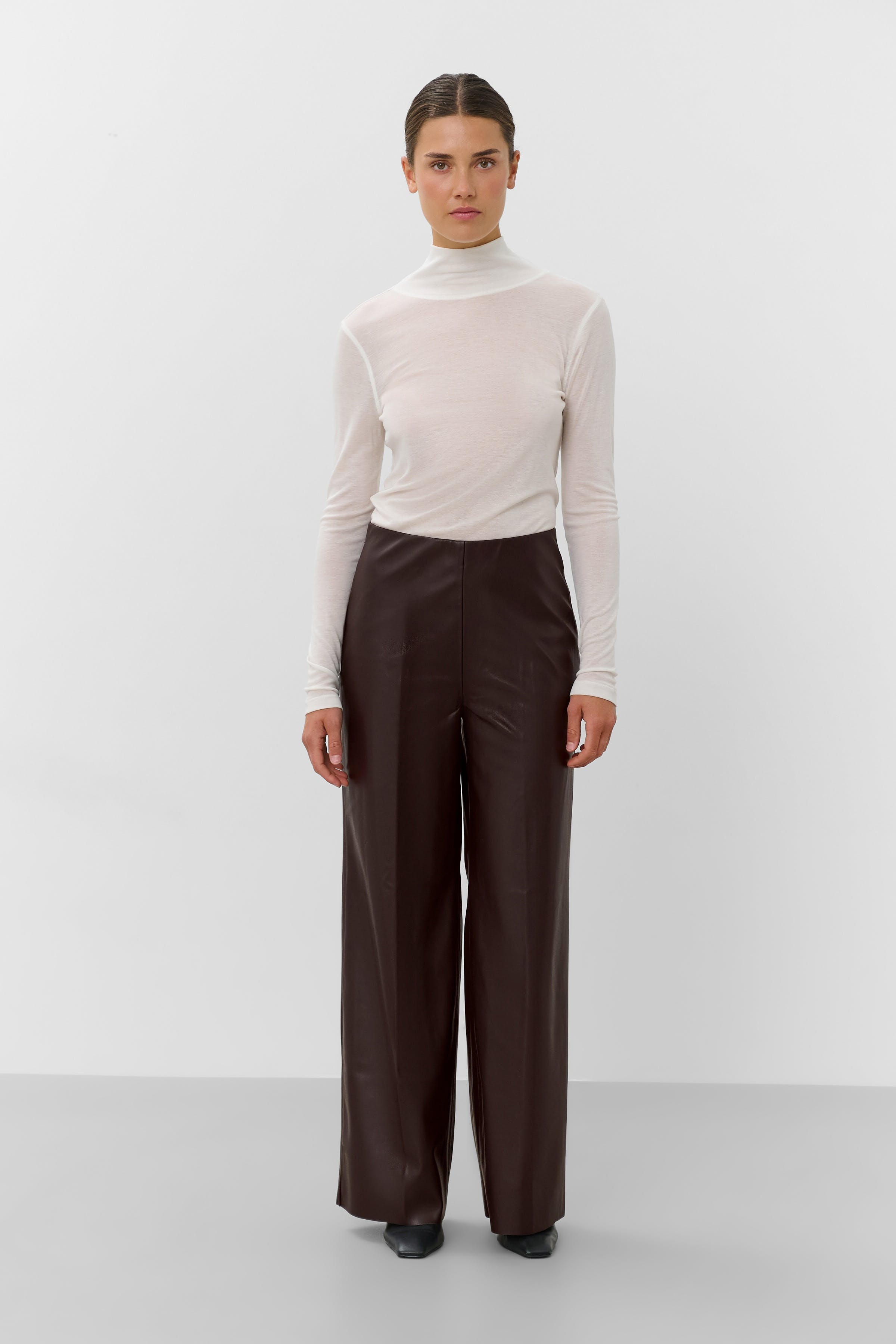 SLKaylee Trousers LOOKBOOK FRONT 30409595-191109