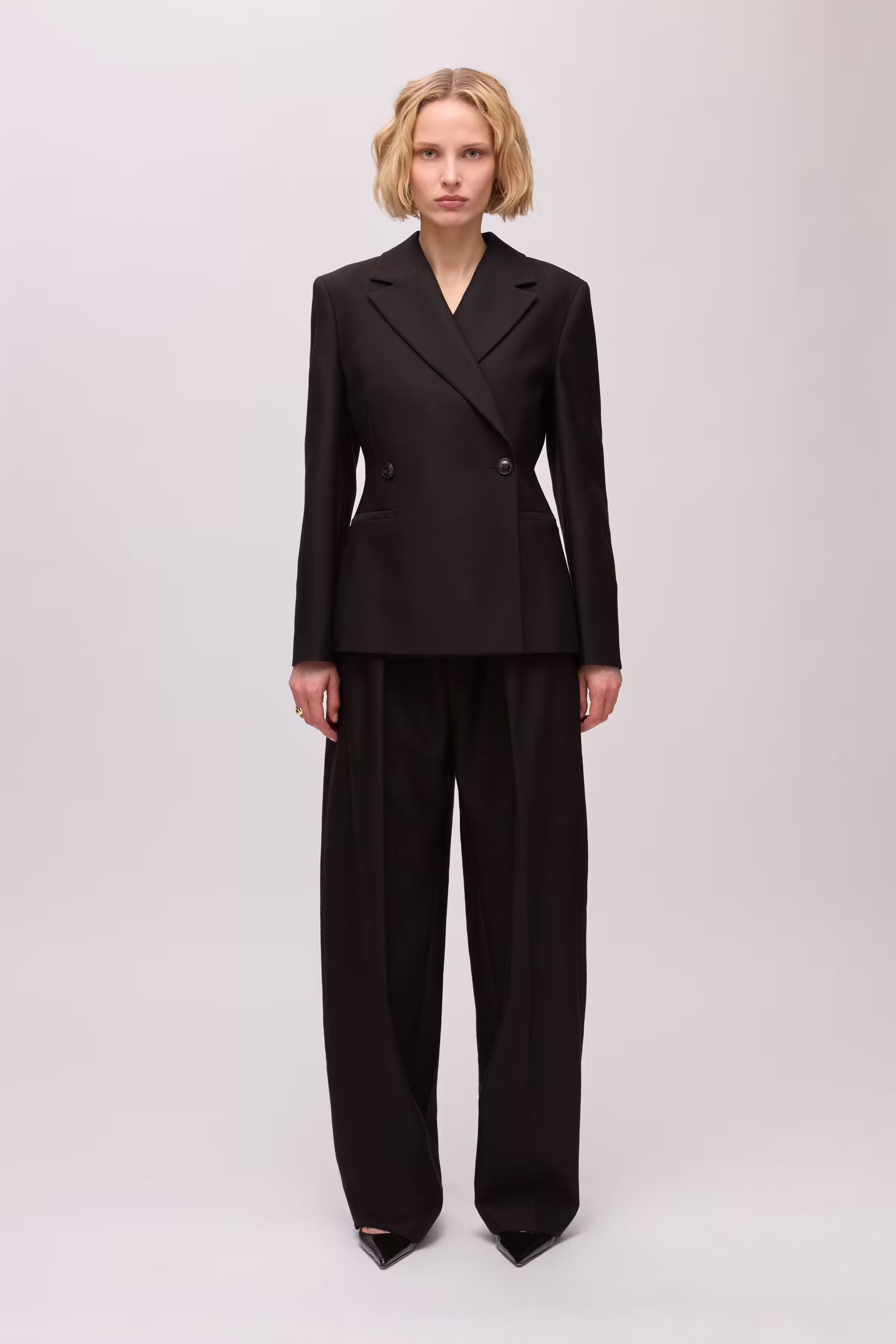 IOJolene Blazer LOOKBOOK FRONT 30600129-BR291