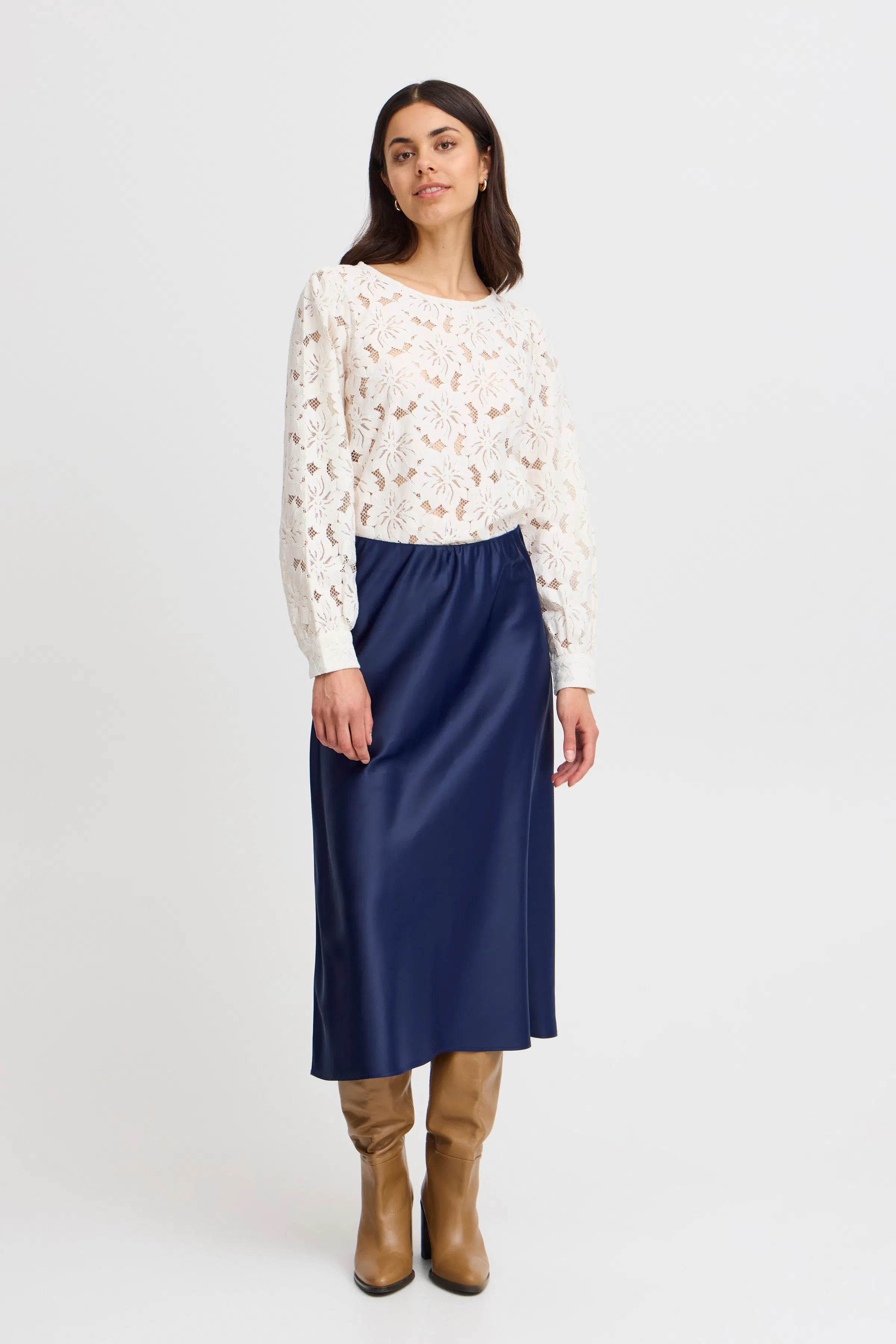 FRNATA Skjørt LOOKBOOK FRONT 20614112-193929