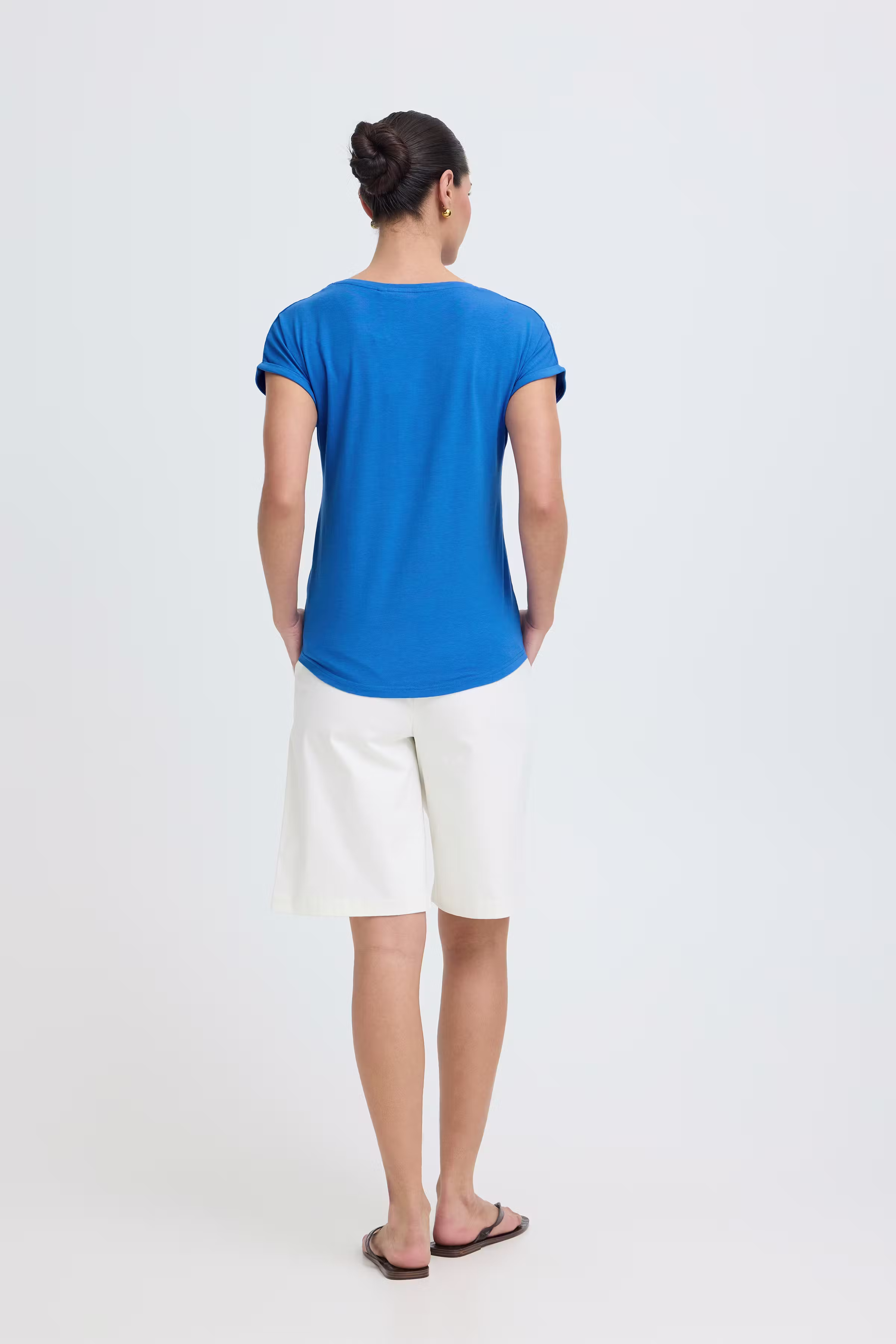 BYPamila T-shirt LOOKBOOK BACK 20804205-184048