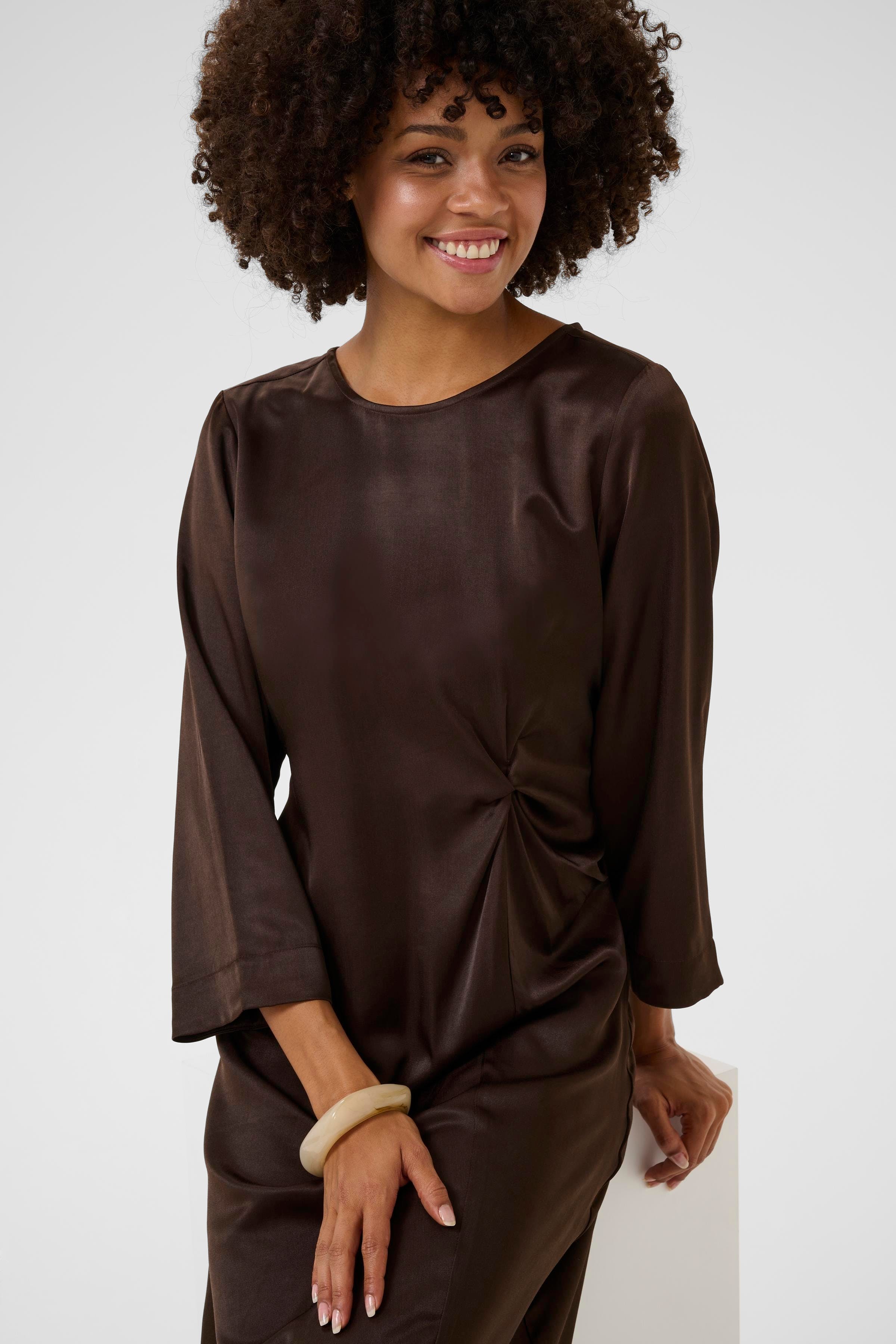 CUmollie Satinkleid LOOKBOOK DETAIL 50112291-190915