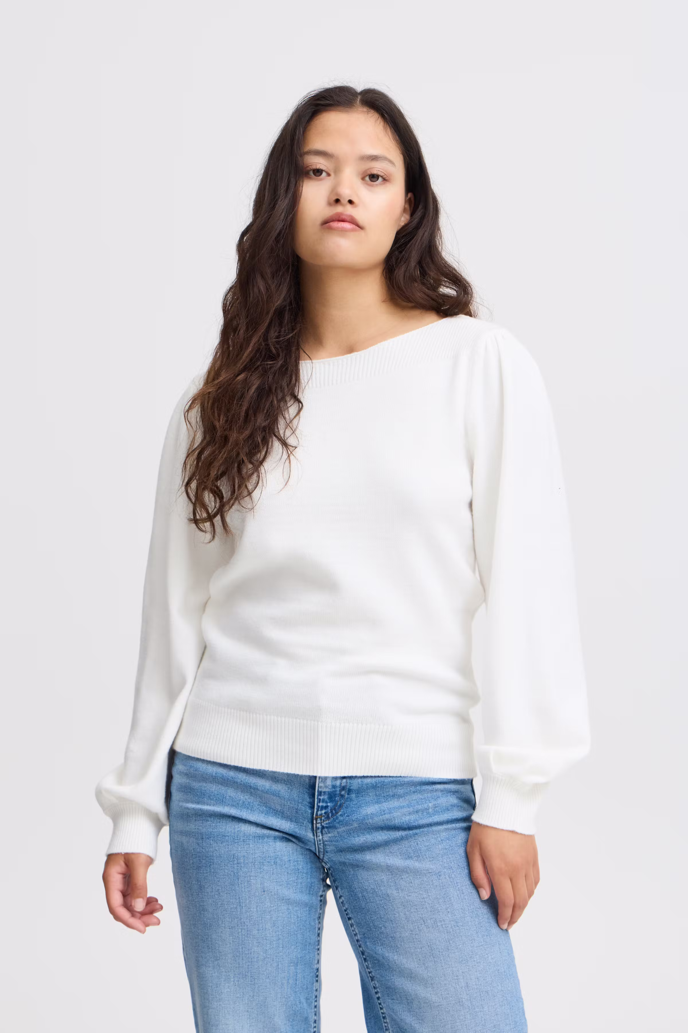 IHVIRELLE Pullover LOOKBOOK FRONT 20121631-114201