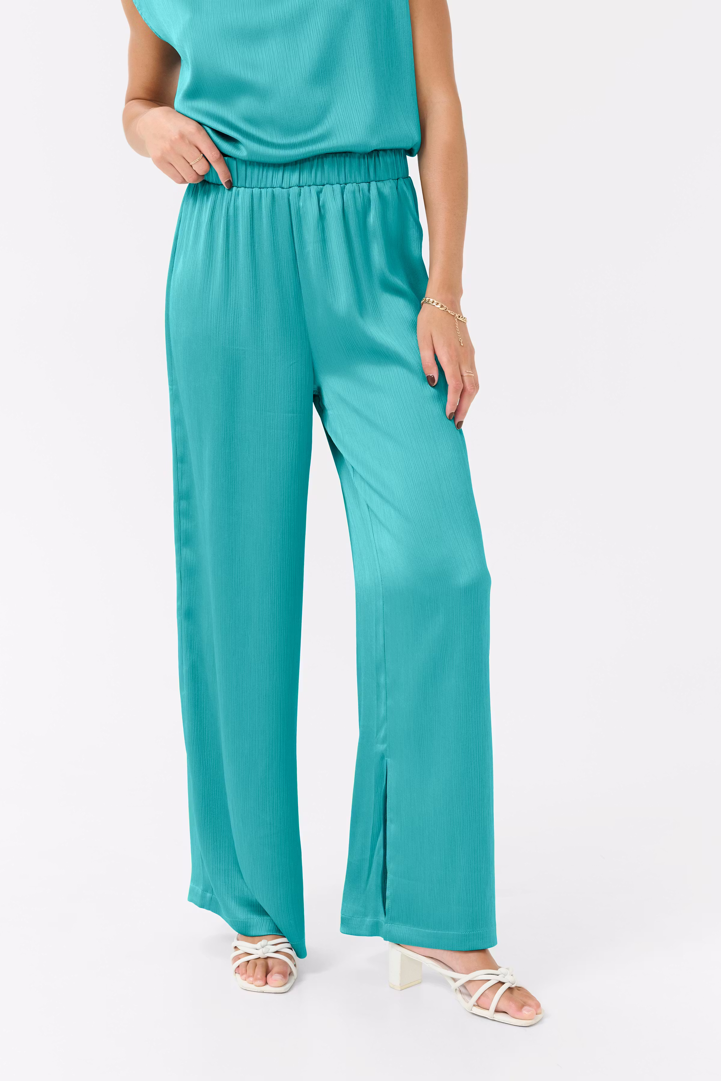 KArachel Hose LOOKBOOK FRONT 10509967-174919