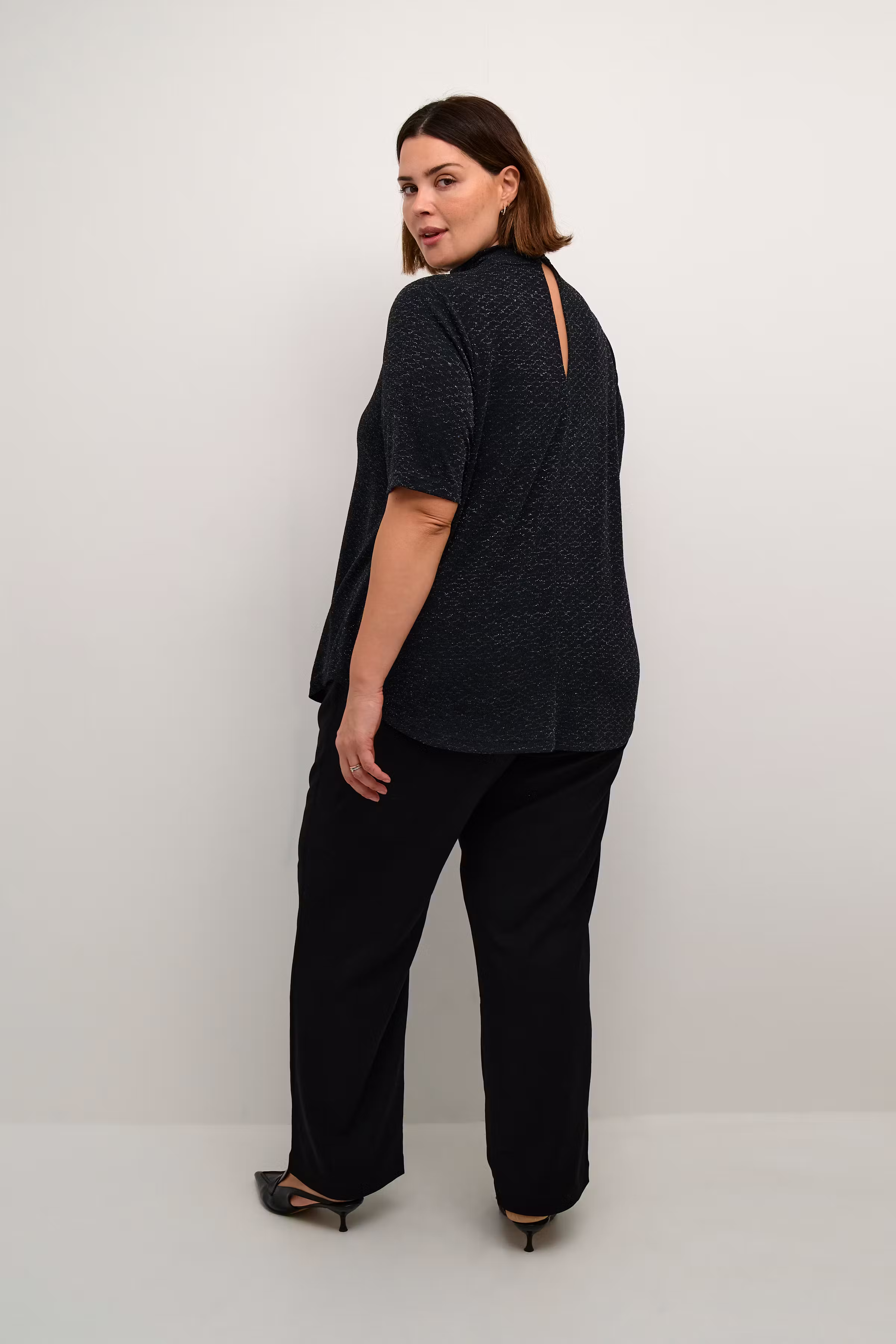 KCellia T-shirt LOOKBOOK BACK 10582703-106669