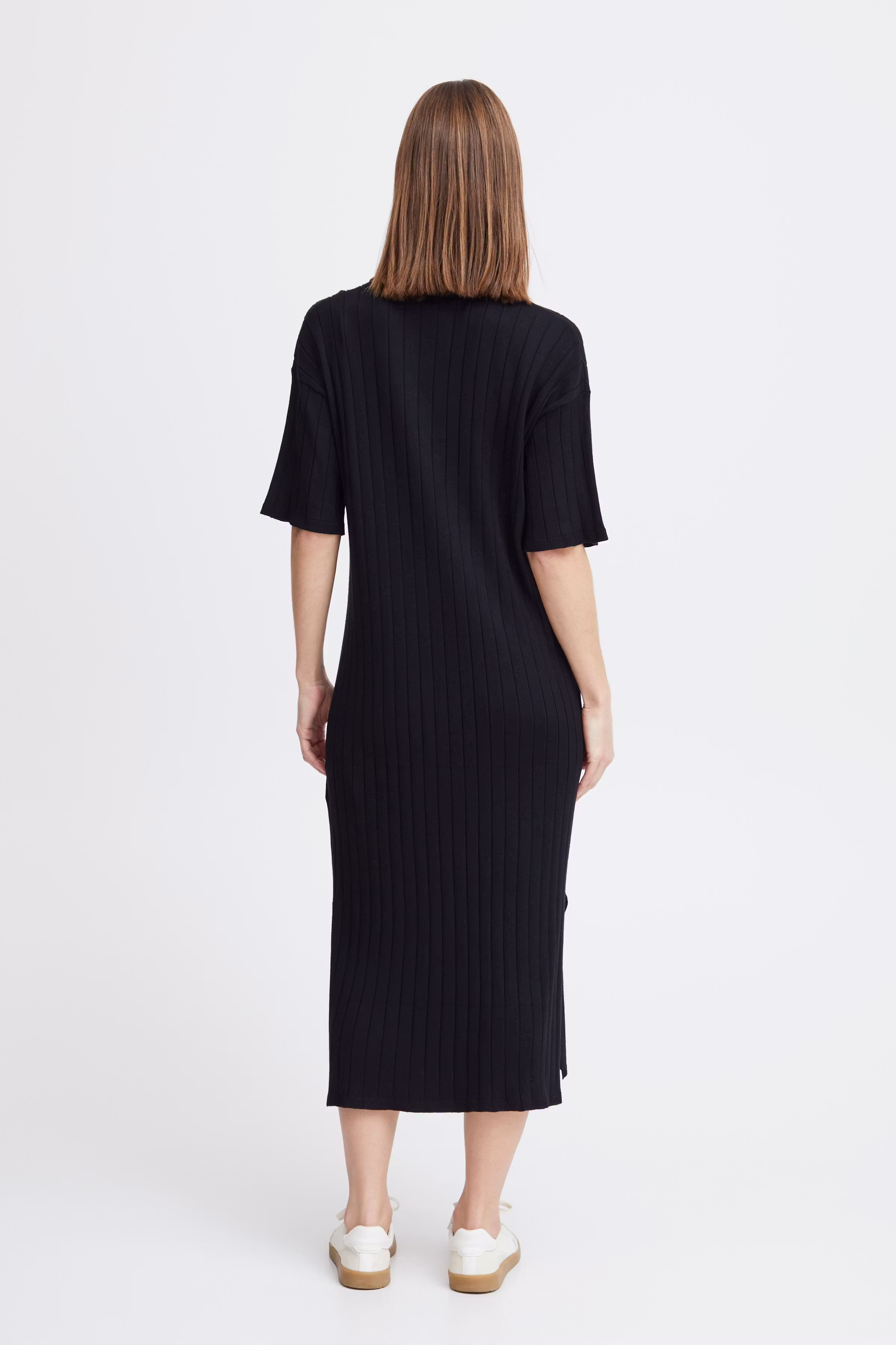 BYMOBENA Kjole LOOKBOOK BACK 20814624-200451