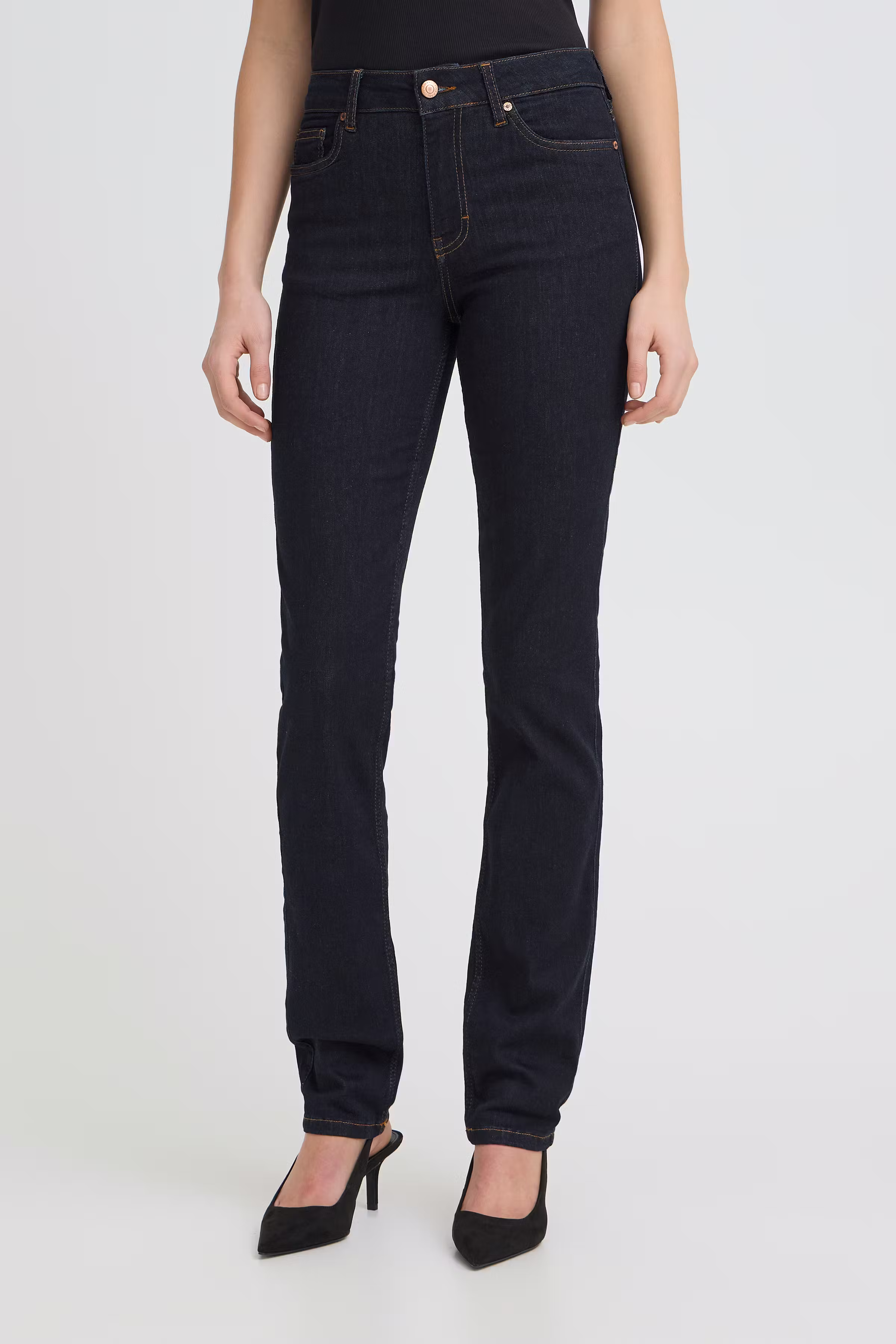 PZEMMA HW Jeans Medium Straight Leg LOOKBOOK FRONT 50206336-202124