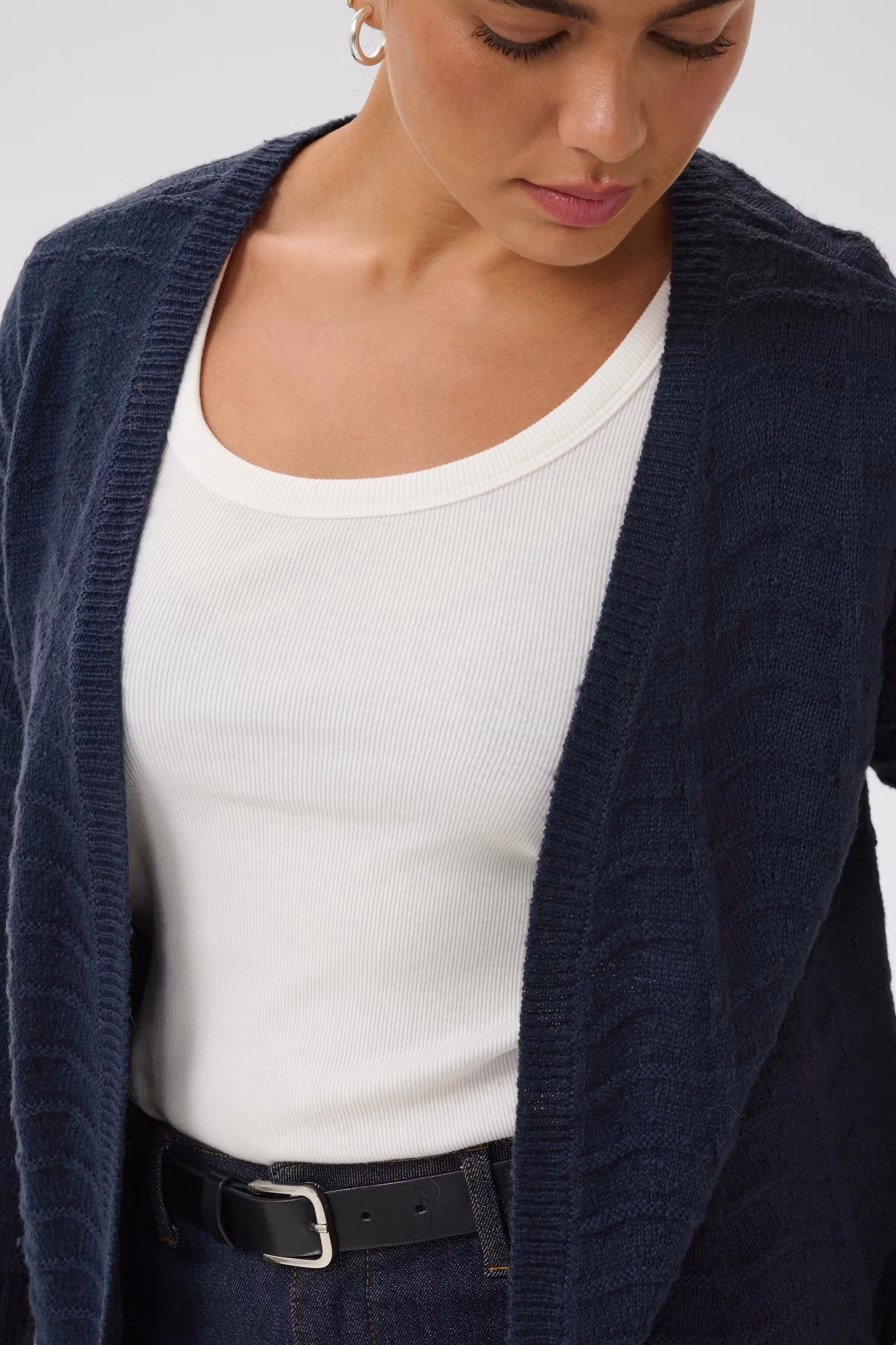 KCemana Cardigan LOOKBOOK DETAIL 10580781-193927