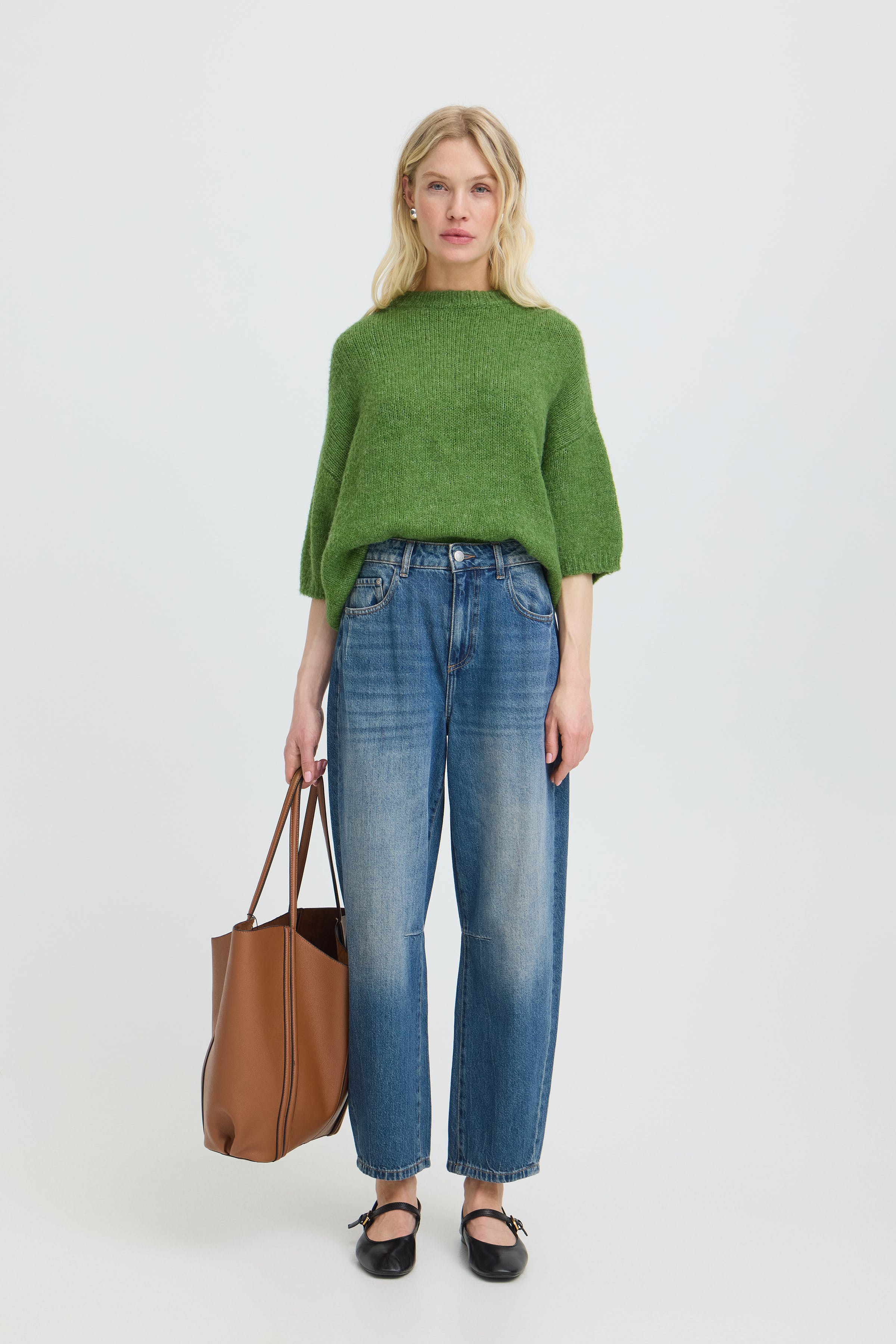 BYOTIA Pullover LOOKBOOK FRONT 20818397-180125