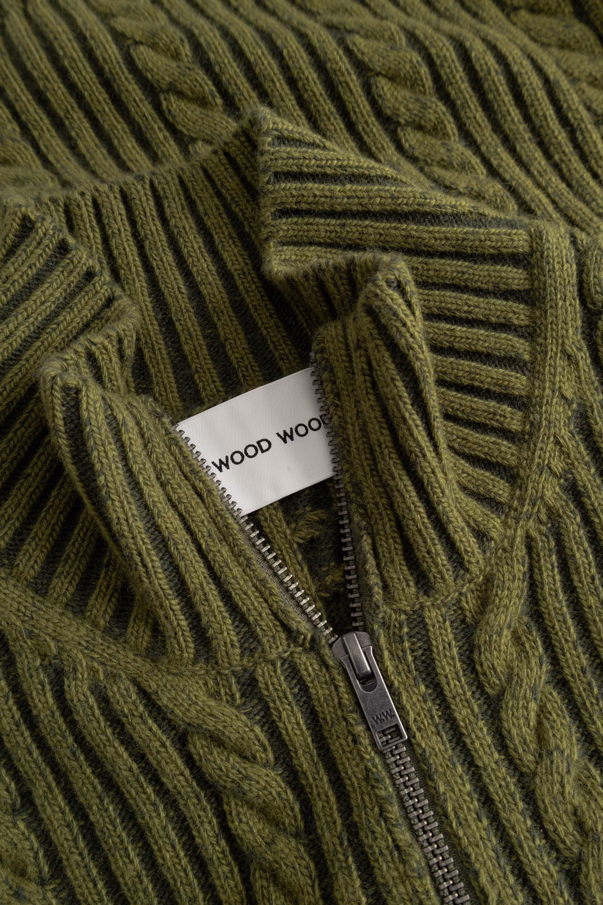 WWBram Vest PACK DETAIL 30252200-1904131