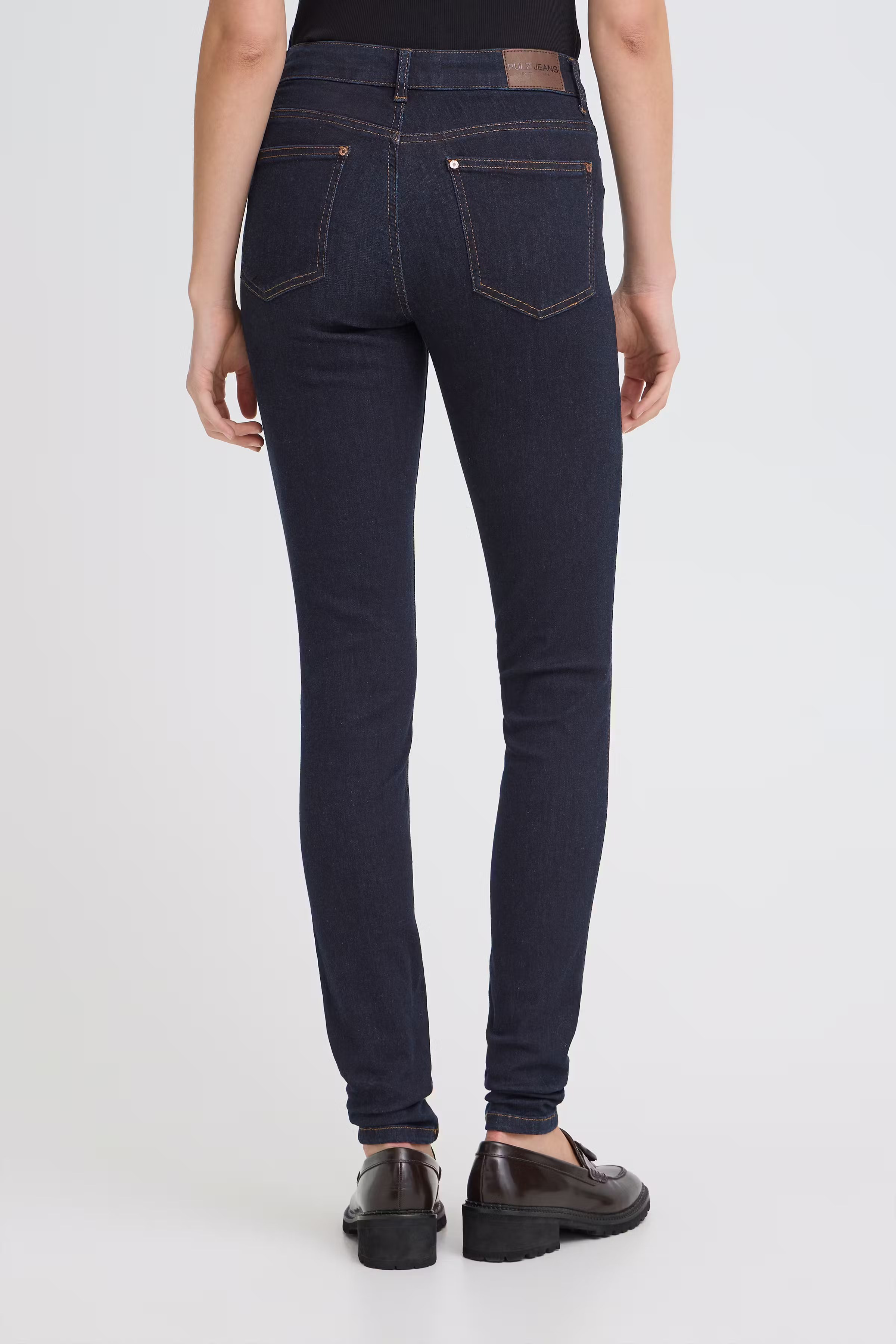 PZEMMELINA HW Jeans Skinny Leg LOOKBOOK BACK 50207163-202124