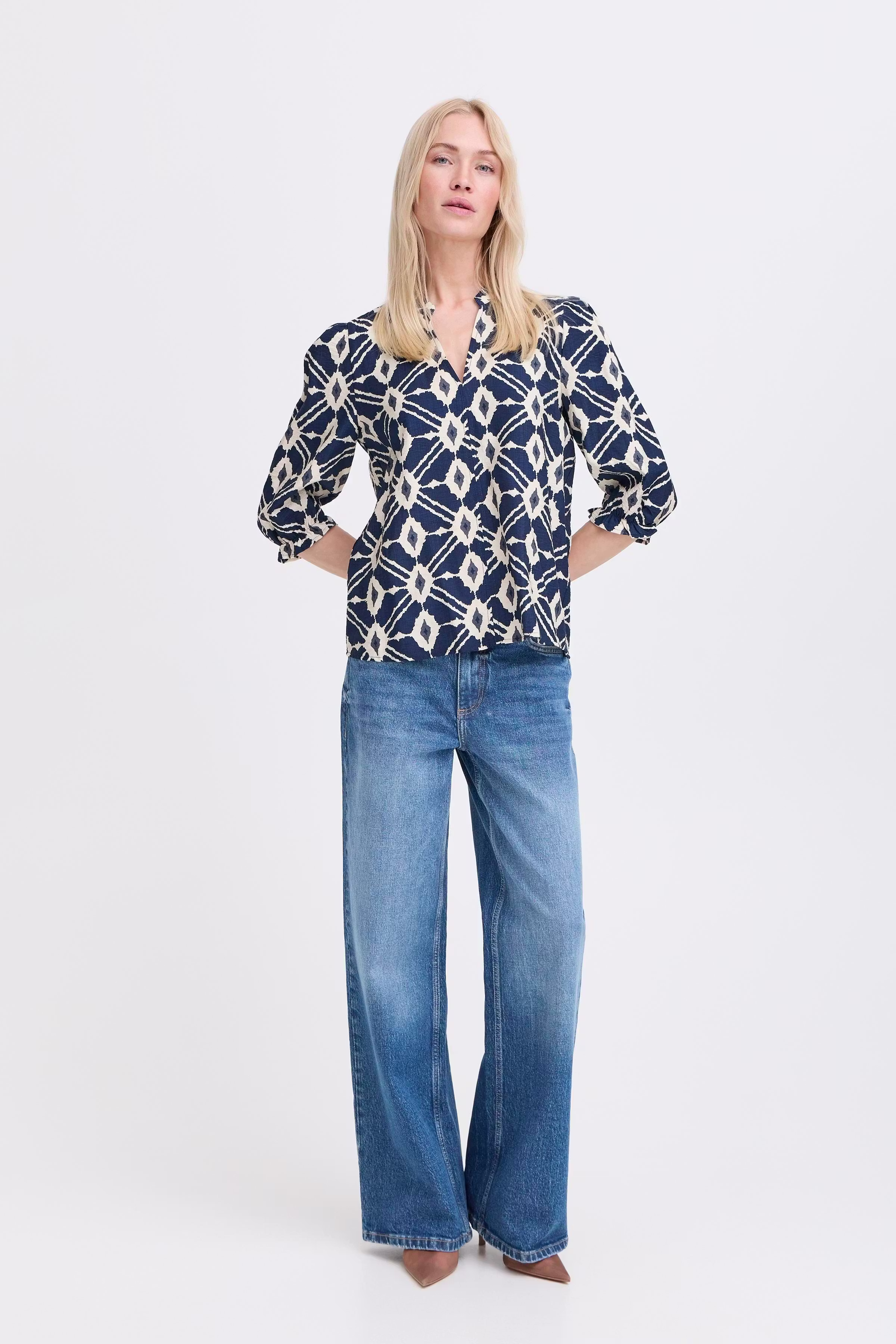 BYIKAIA Bluse LOOKBOOK FRONT 20818367-900003021