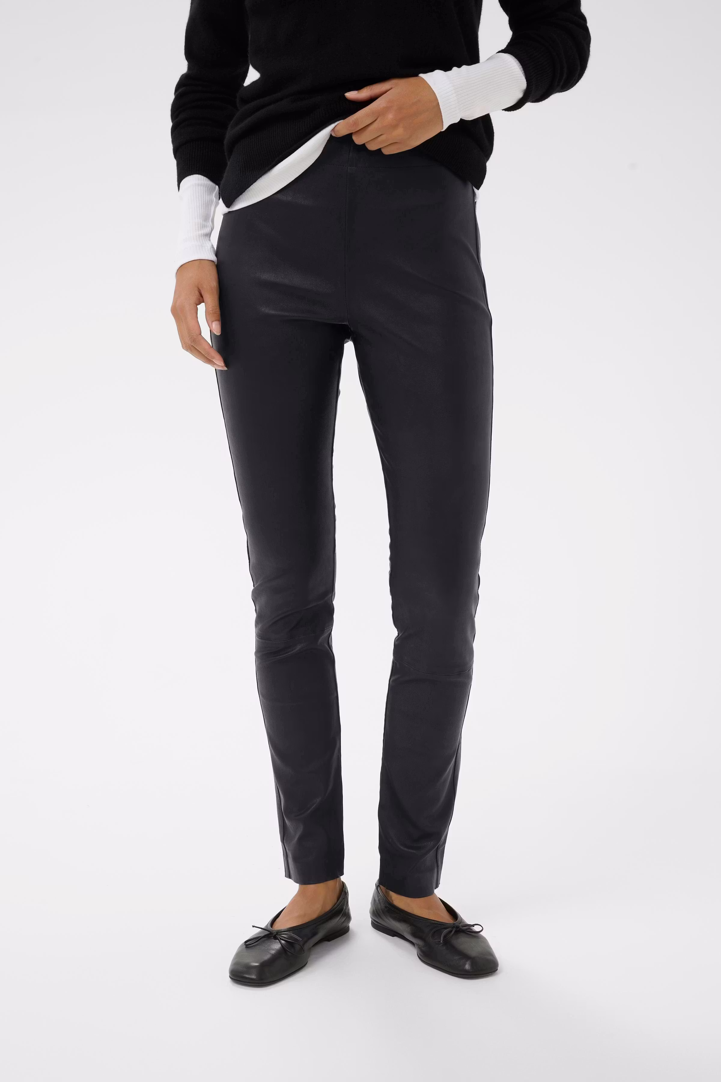 LuellaIW Leren Leggings LOOKBOOK FRONT 30104634-10050