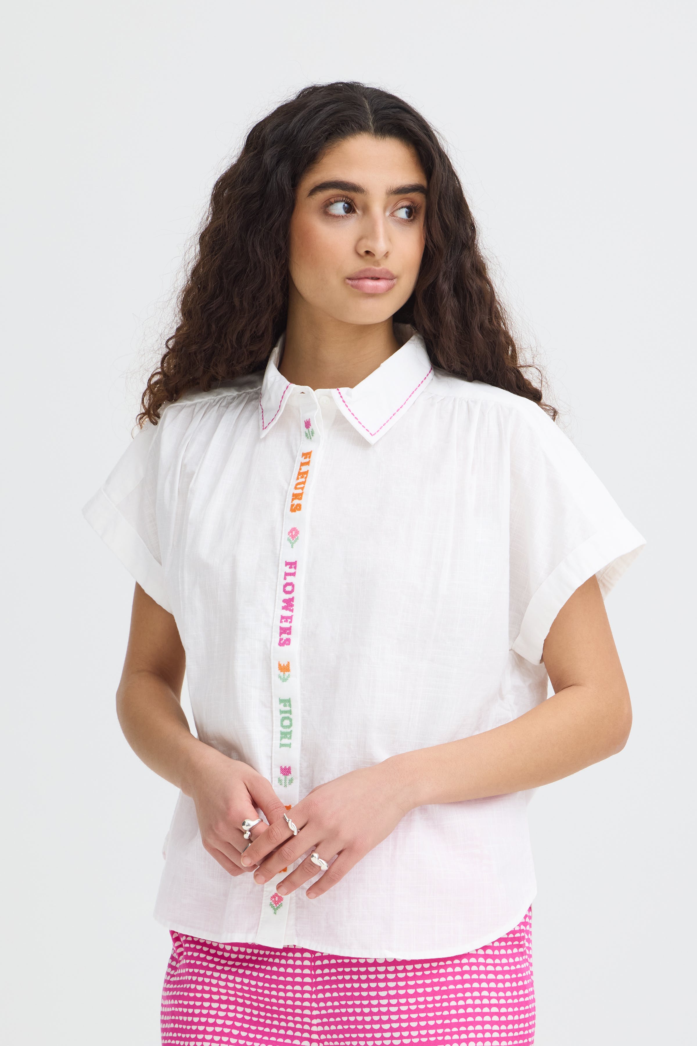 IHLOLIVA Overhemd LOOKBOOK FRONT 20125876-114201