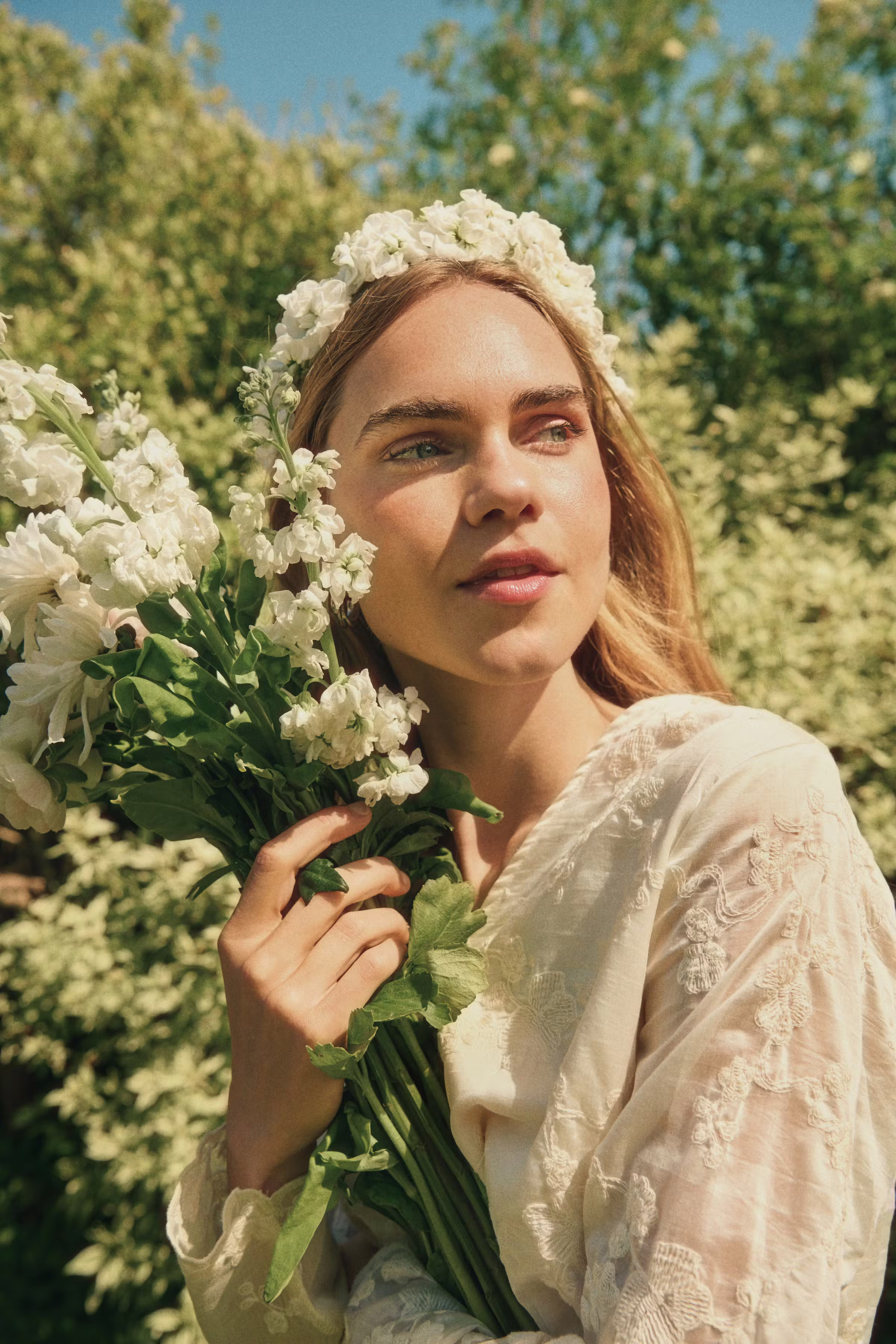 KirstySZ Blus LOCATION NONE 30514303-110605