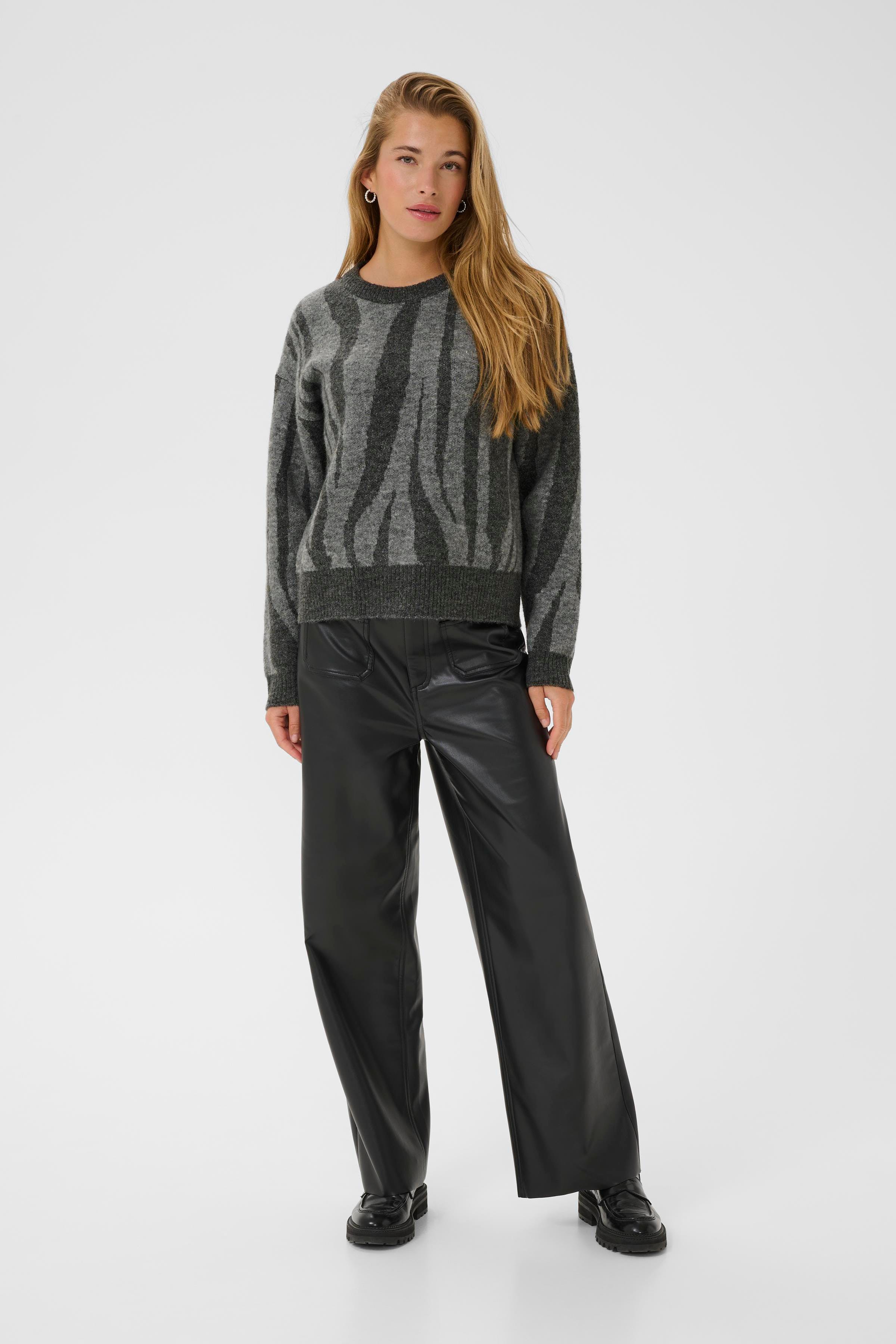 KAbitzy Pullover LOOKBOOK FRONT 10510840-108760