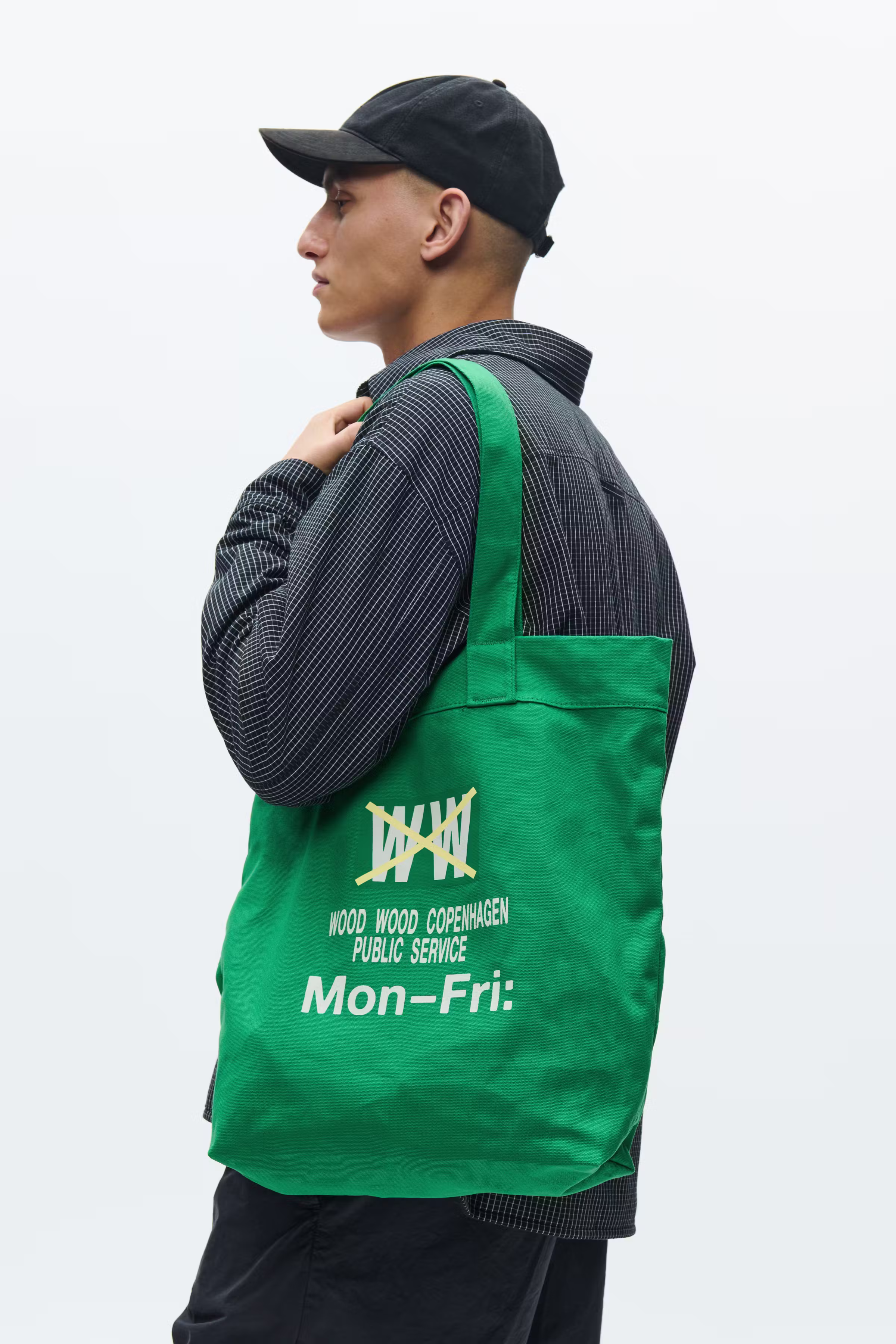 WWZion mon-fri Tote bag LOCATION NONE 30251856-196026