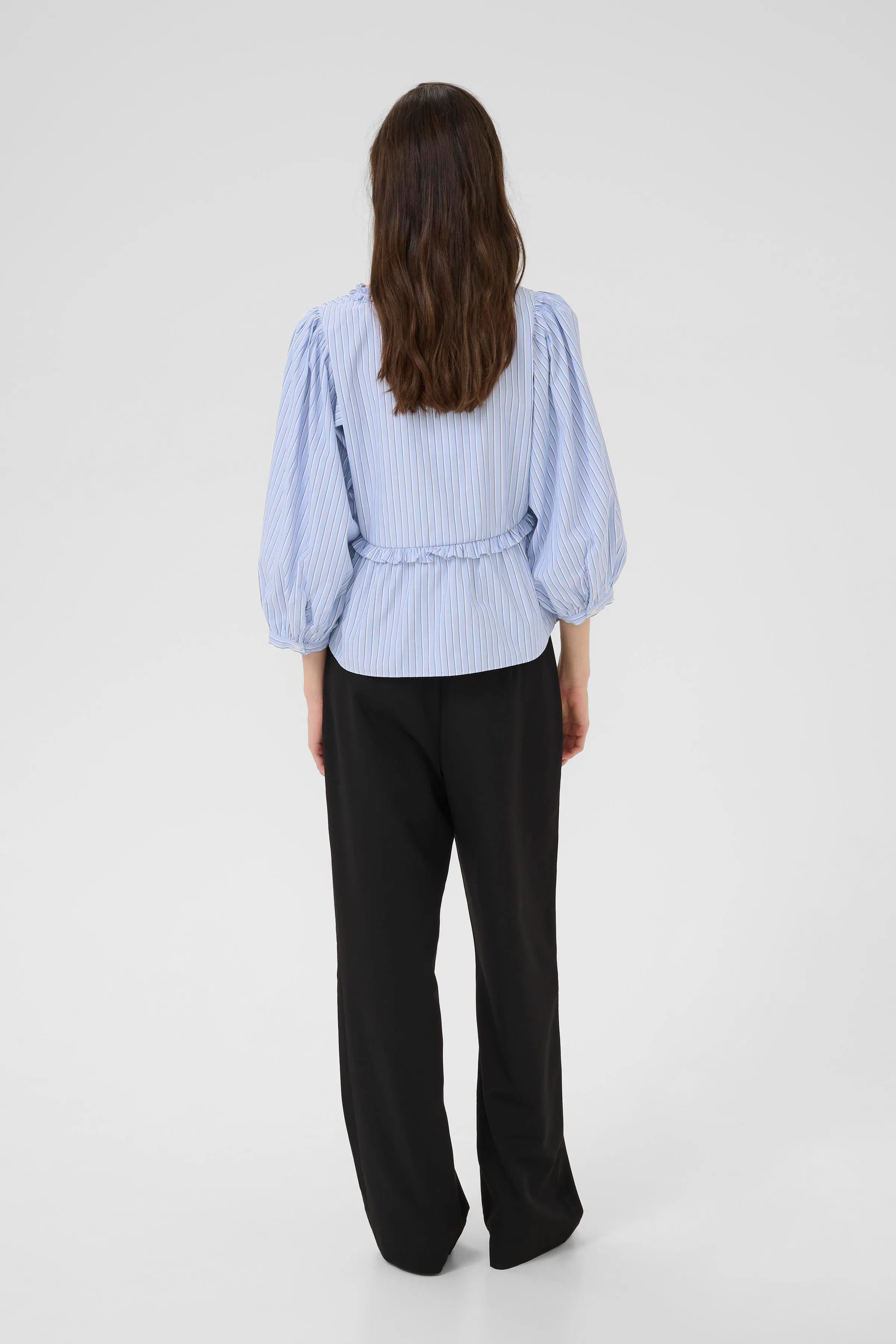 KBDanielle Blouse LOOKBOOK BACK 10105786-108914