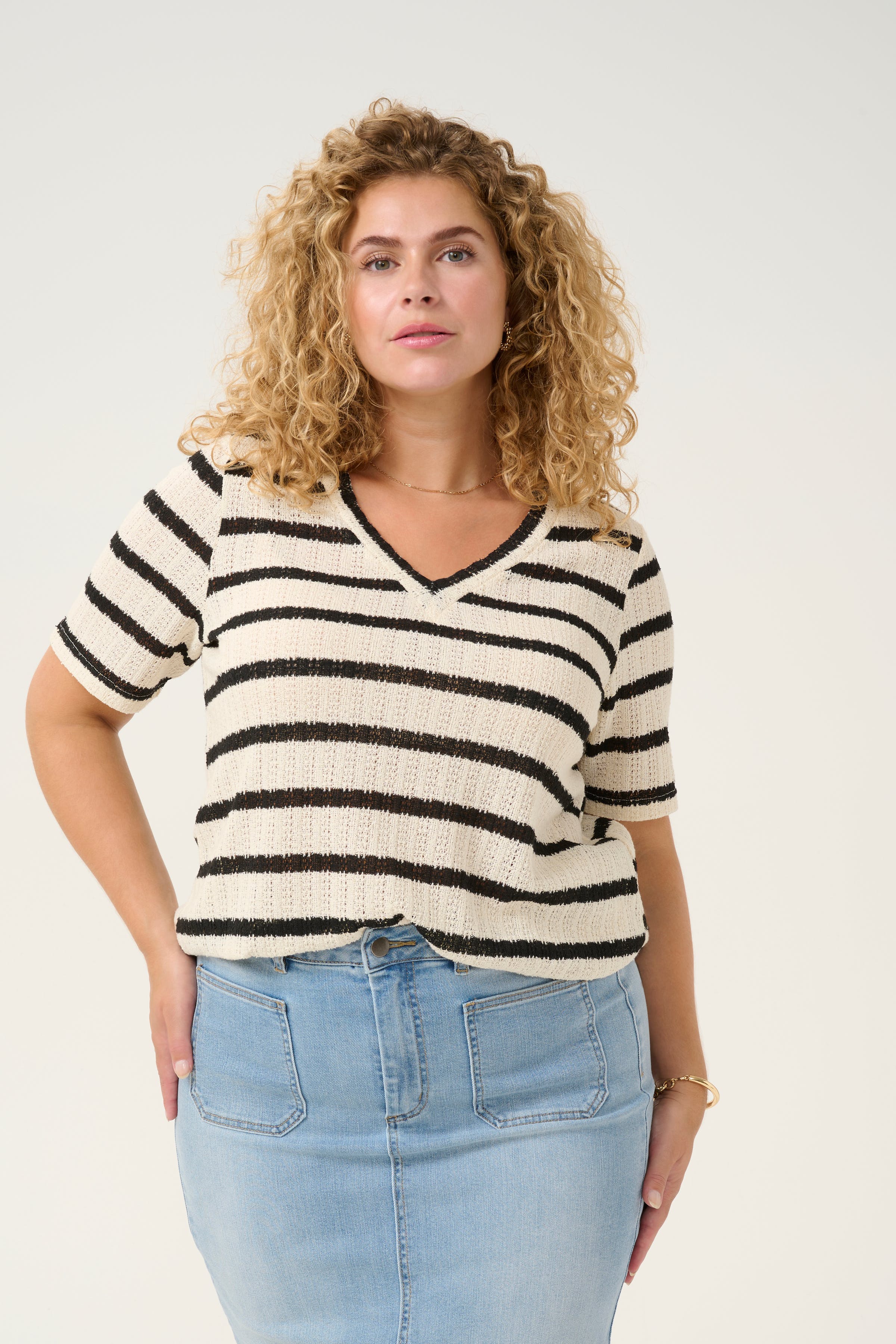 KCedina T-shirt LOOKBOOK FRONT 10583235-107485