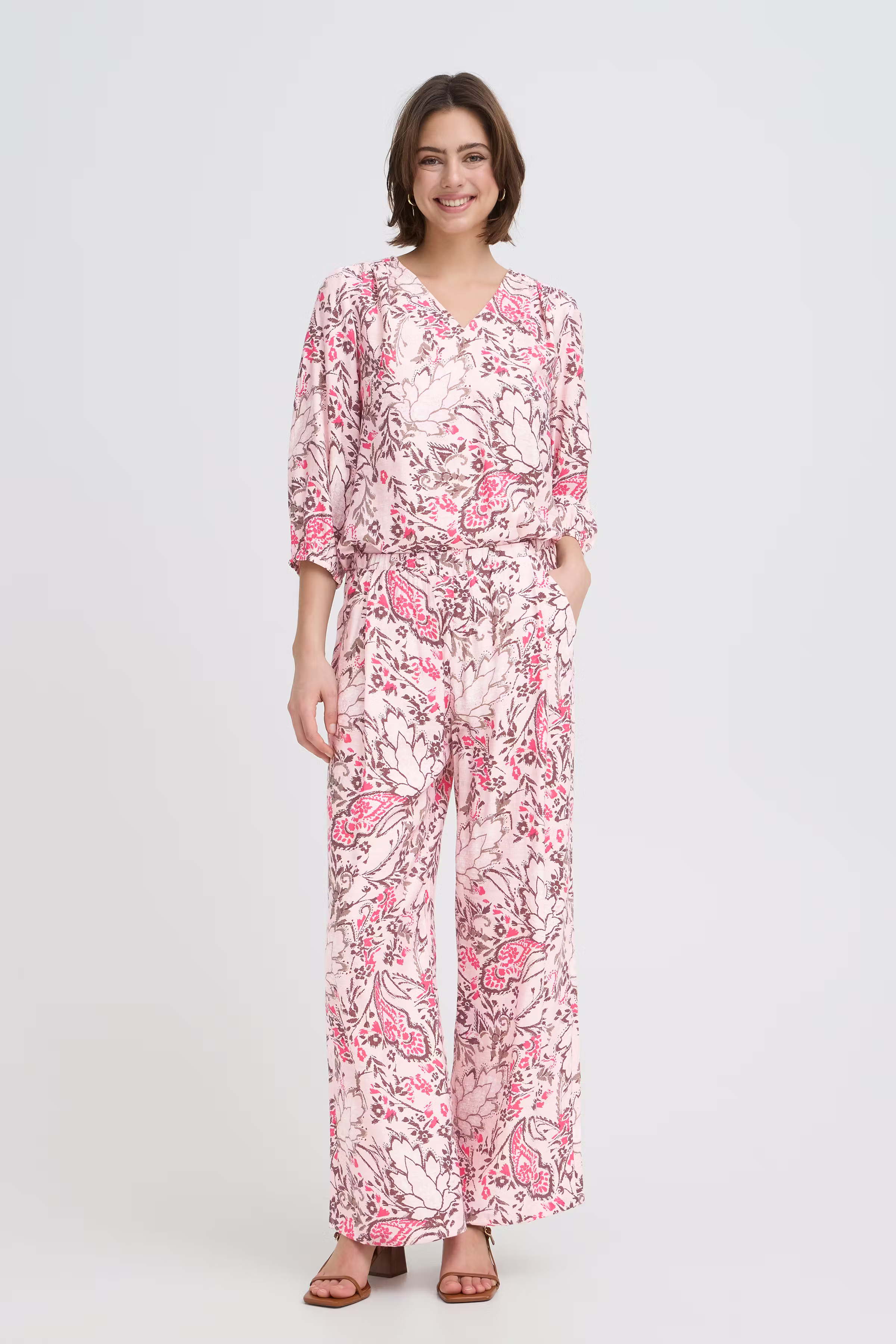 FRARIANA Bukser LOOKBOOK FRONT 20615422-900006112