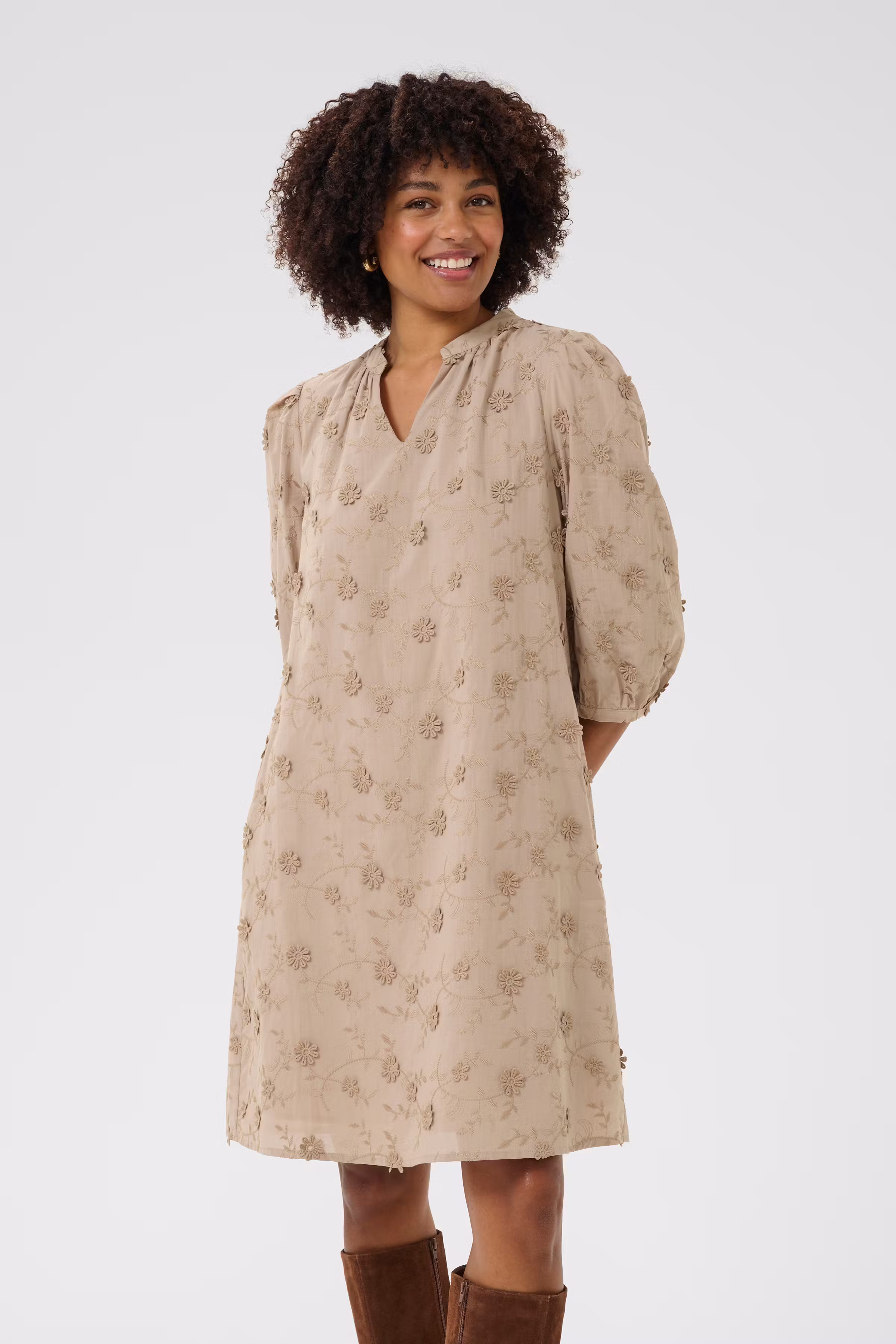 CROlivia Kjole LOOKBOOK FRONT 10613445-161106