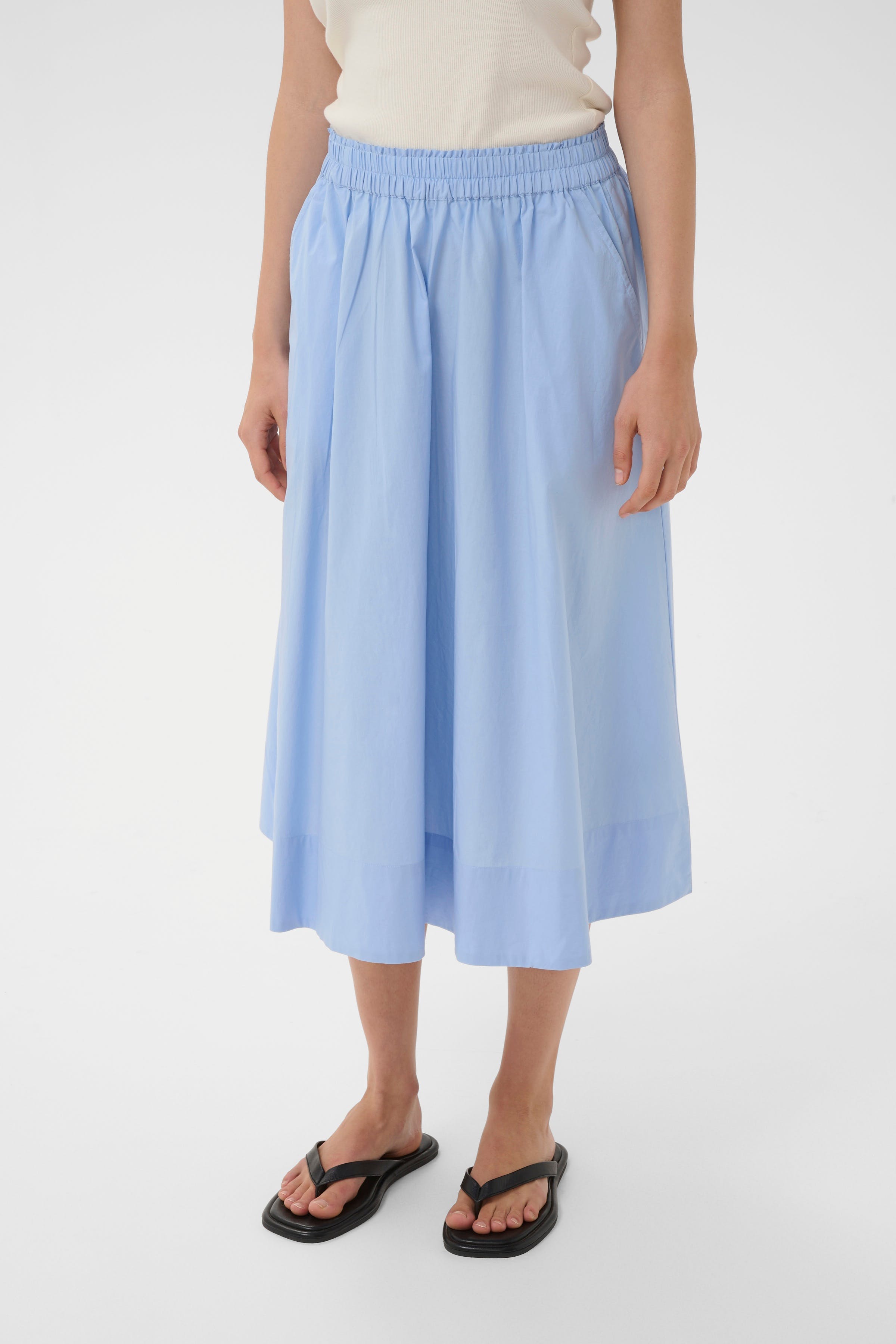 DaffodilIW Kjol LOOKBOOK FRONT 30110747-154031