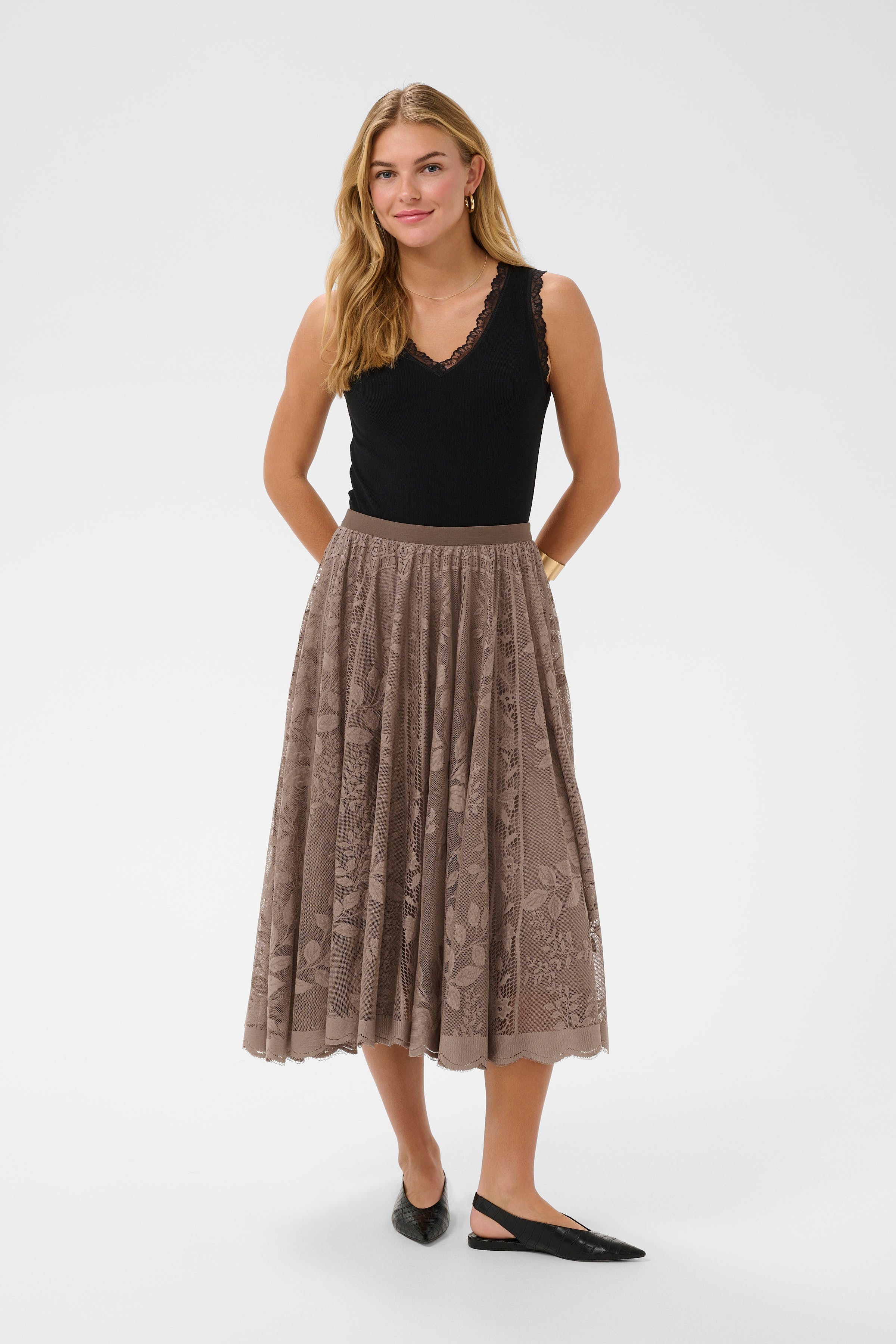 CRLuanna Rock LOOKBOOK FRONT 10613856-181312