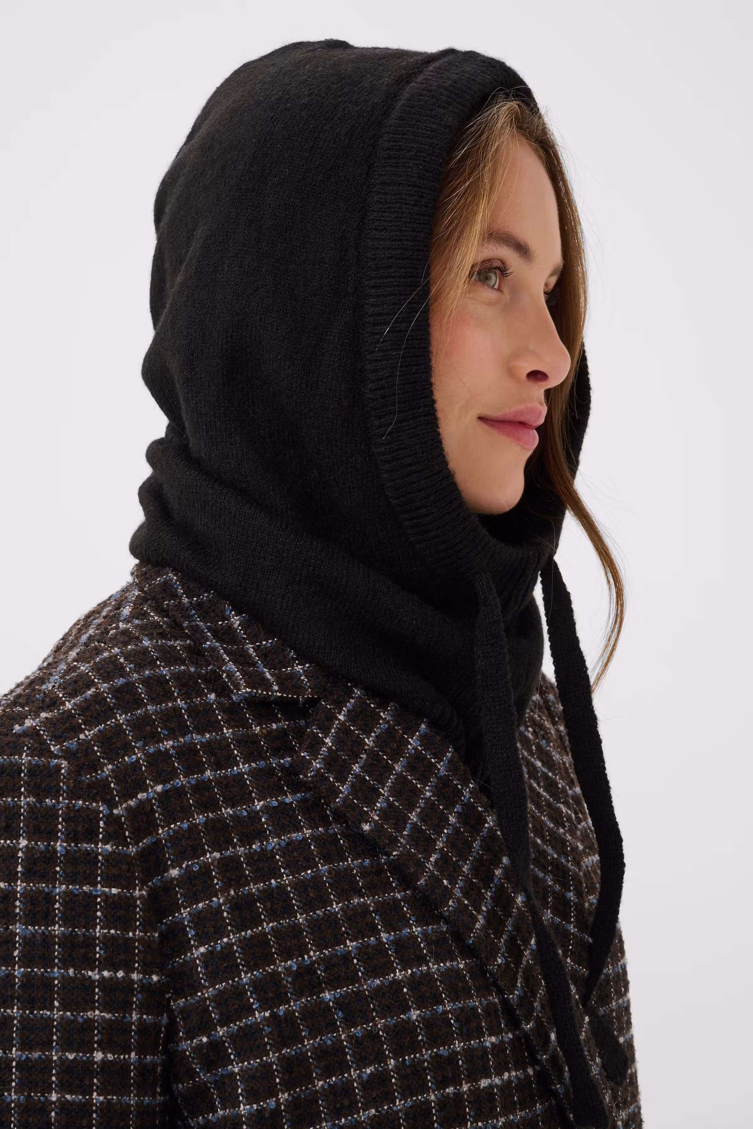 AlulluSZ Hood LOOKBOOK DETAIL 30514183-193911