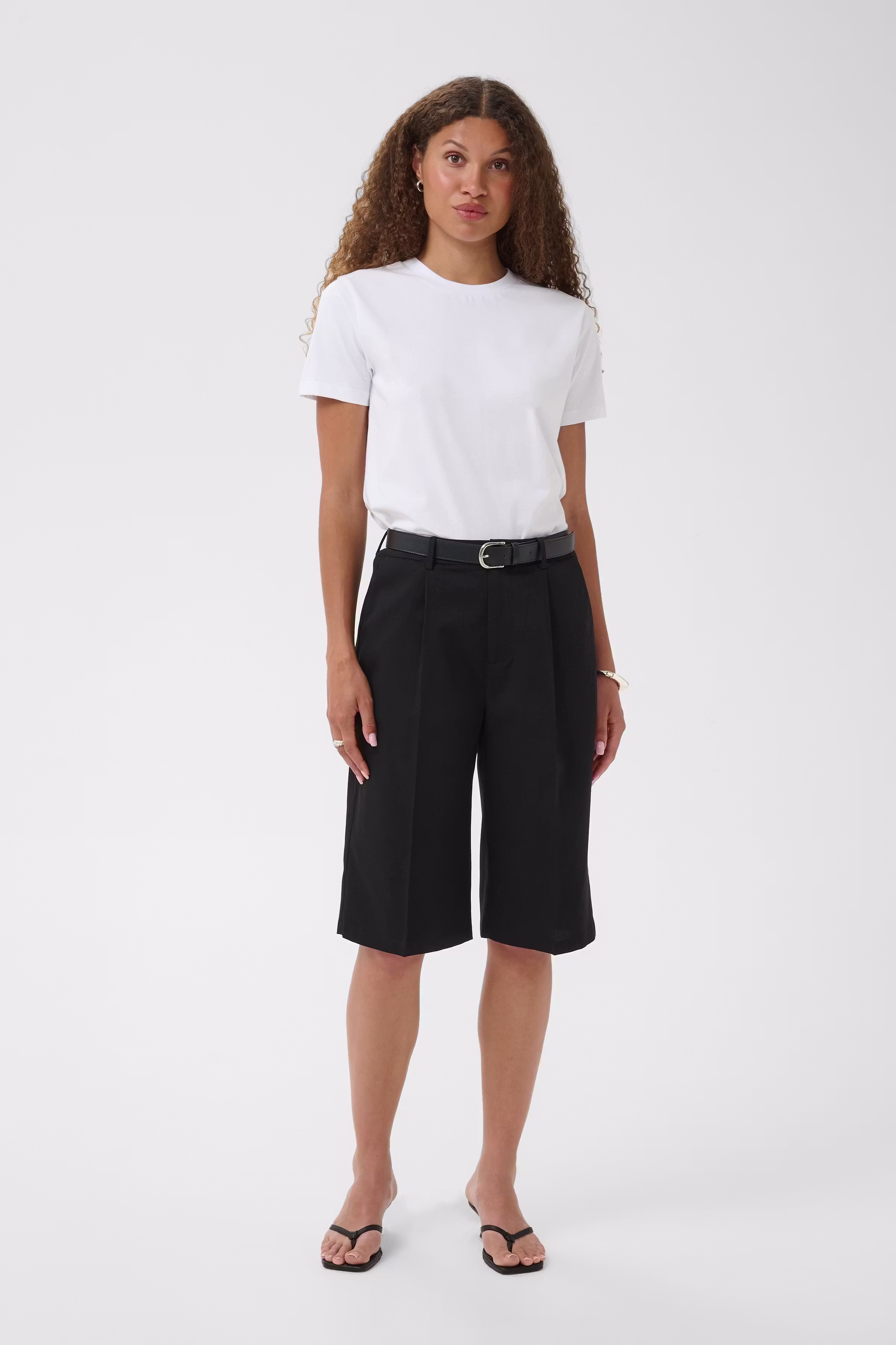KAjulie Shorts LOOKBOOK DETAIL 10513132-106480