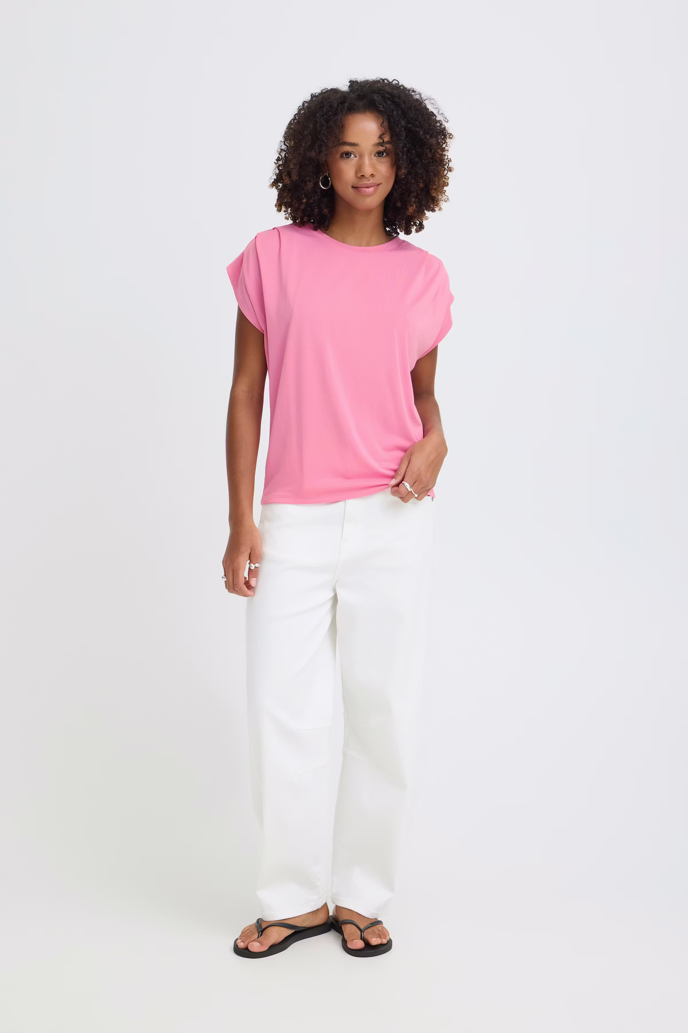 IHLISKEN Top LOOKBOOK FRONT 20114138-162120