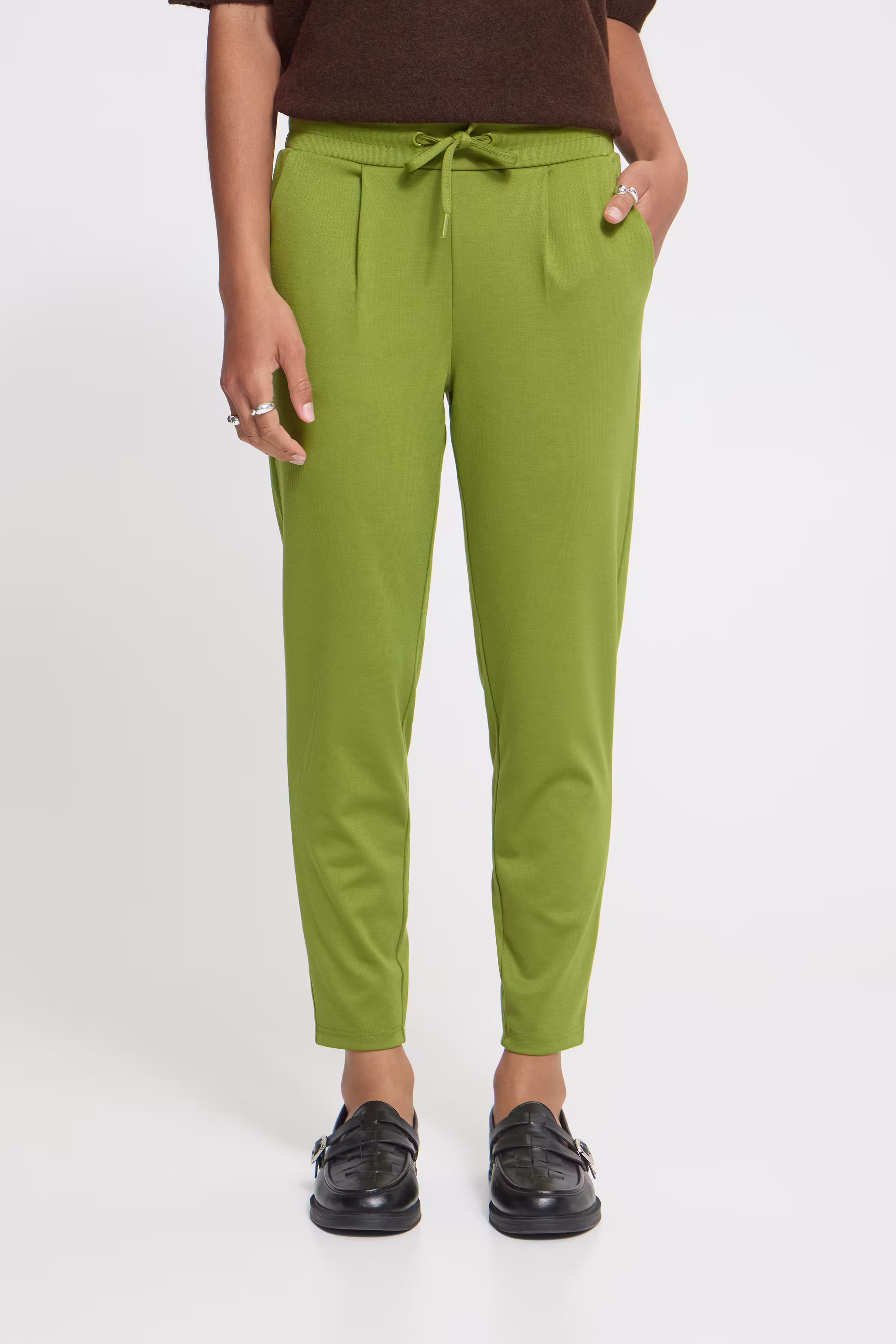 IHKATE Trousers LOOKBOOK FRONT 20104757-180435