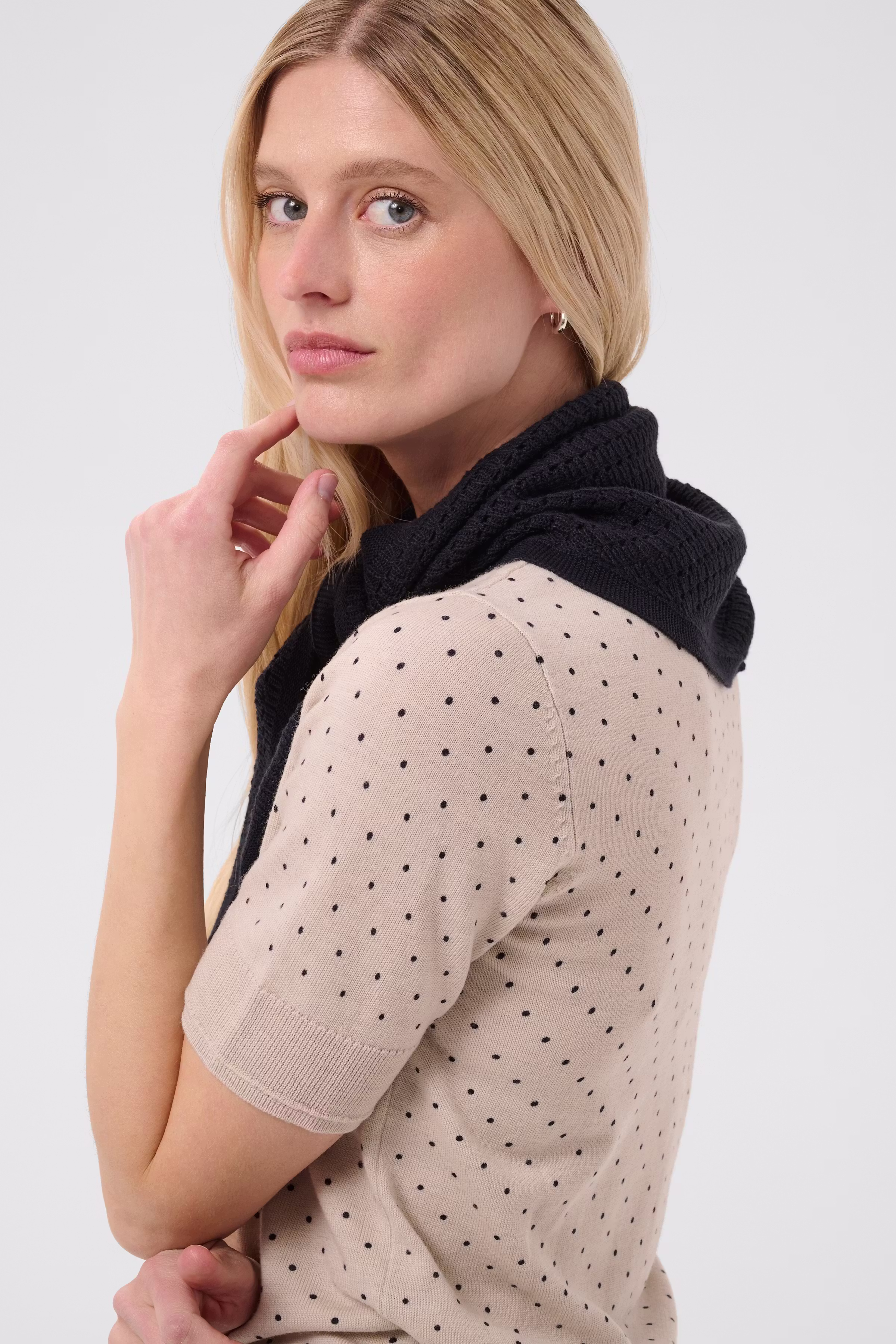 DaminePW Tuch LOOKBOOK DETAIL 30310726-194013