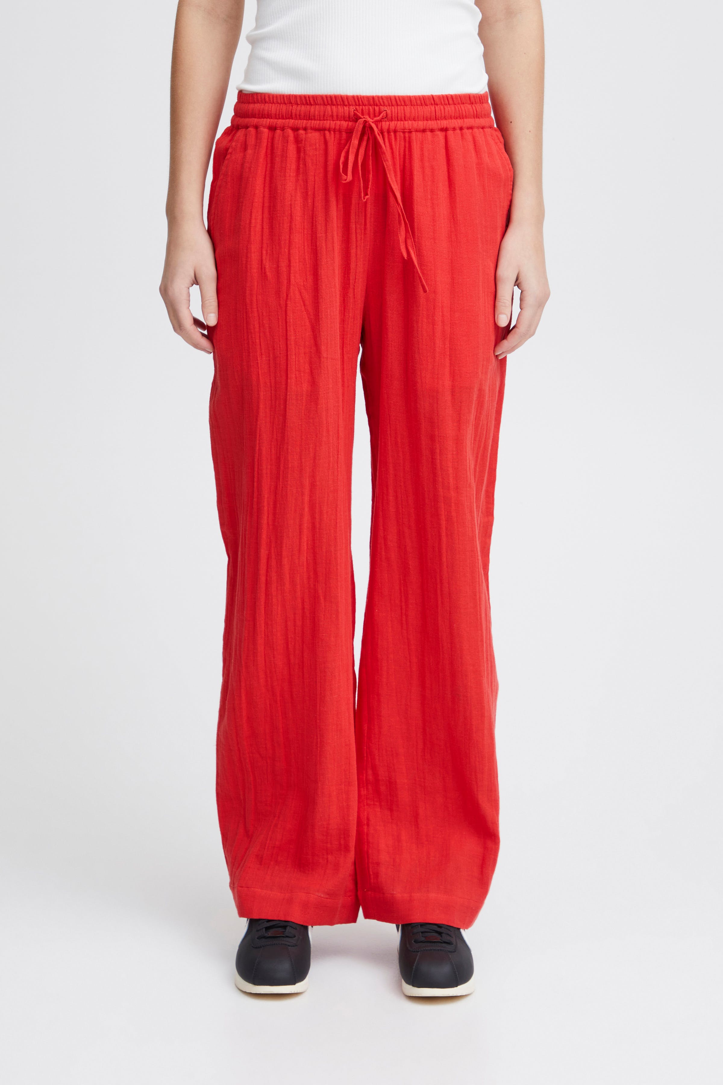 IAFOXA Bukser LOOKBOOK FRONT 20121644-171558