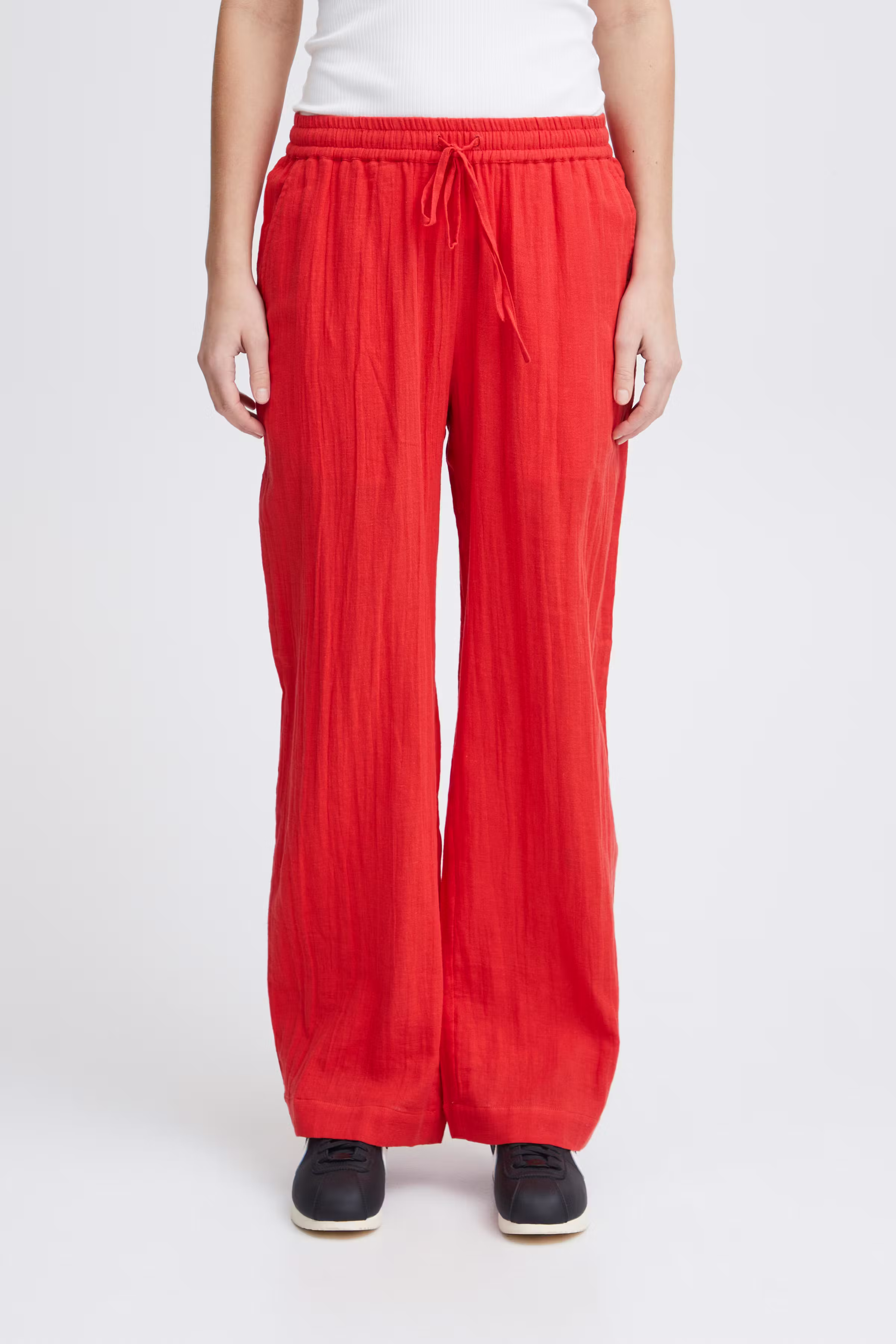 IAFOXA Trousers LOOKBOOK FRONT 20121644-171558