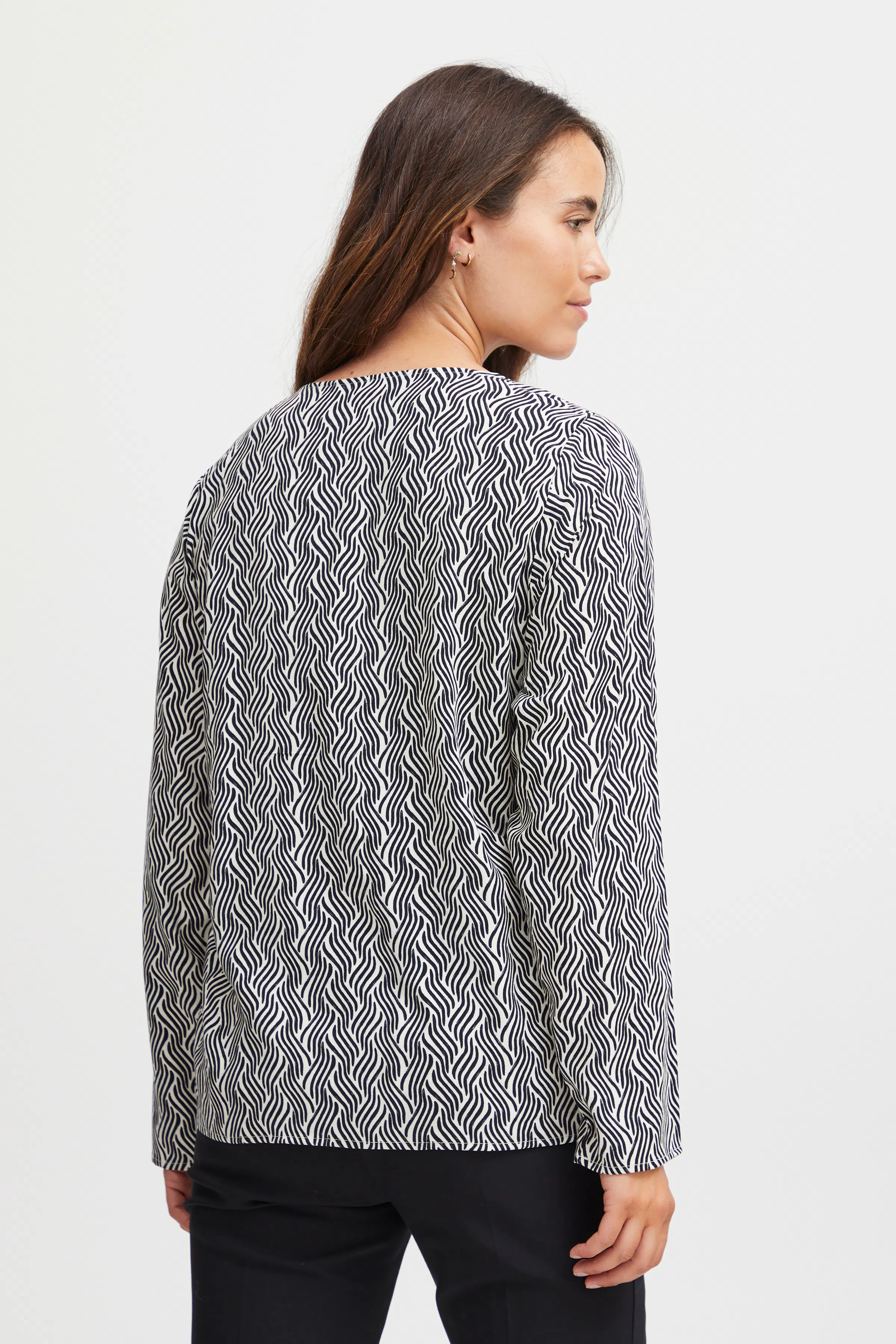 FRKIKI Bluse LOOKBOOK BACK 20612662-202495