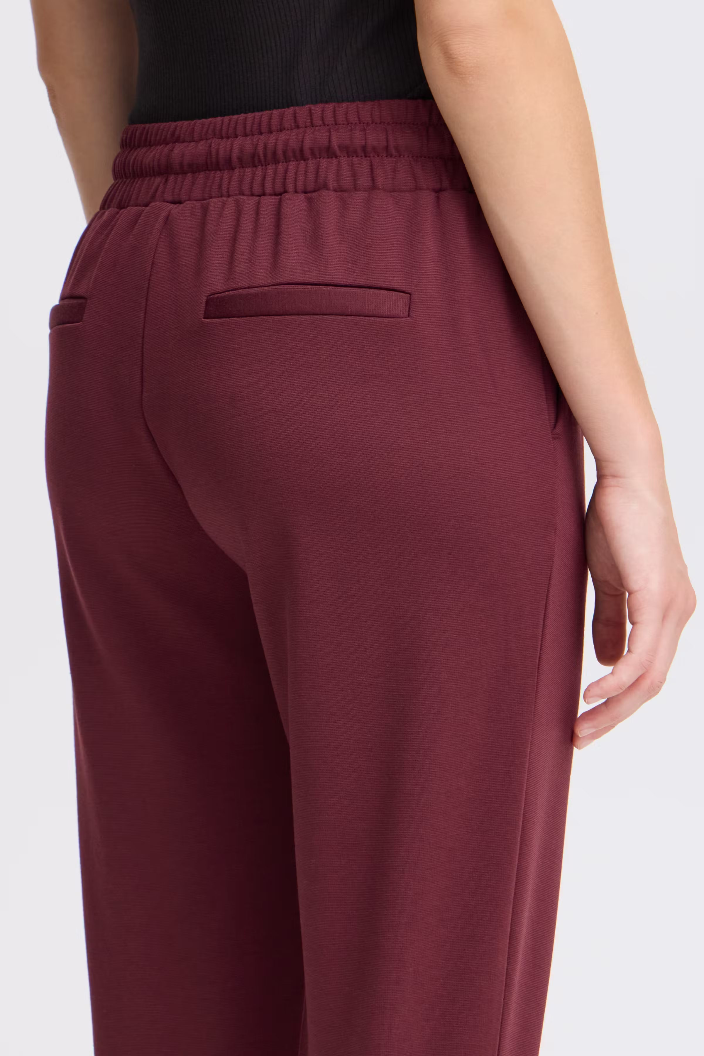 IHKATE Hose LOOKBOOK DETAIL 20104757-191627