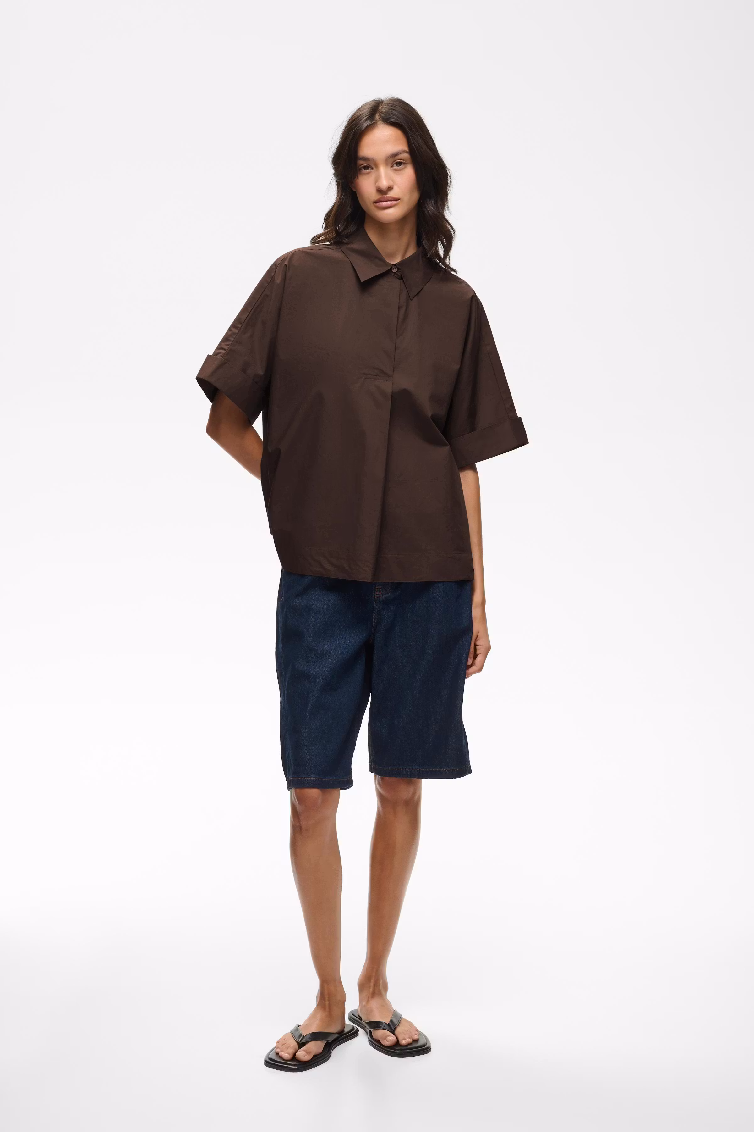 ELLINIW Poplin Bluse LOOKBOOK FRONT 30112537-190915