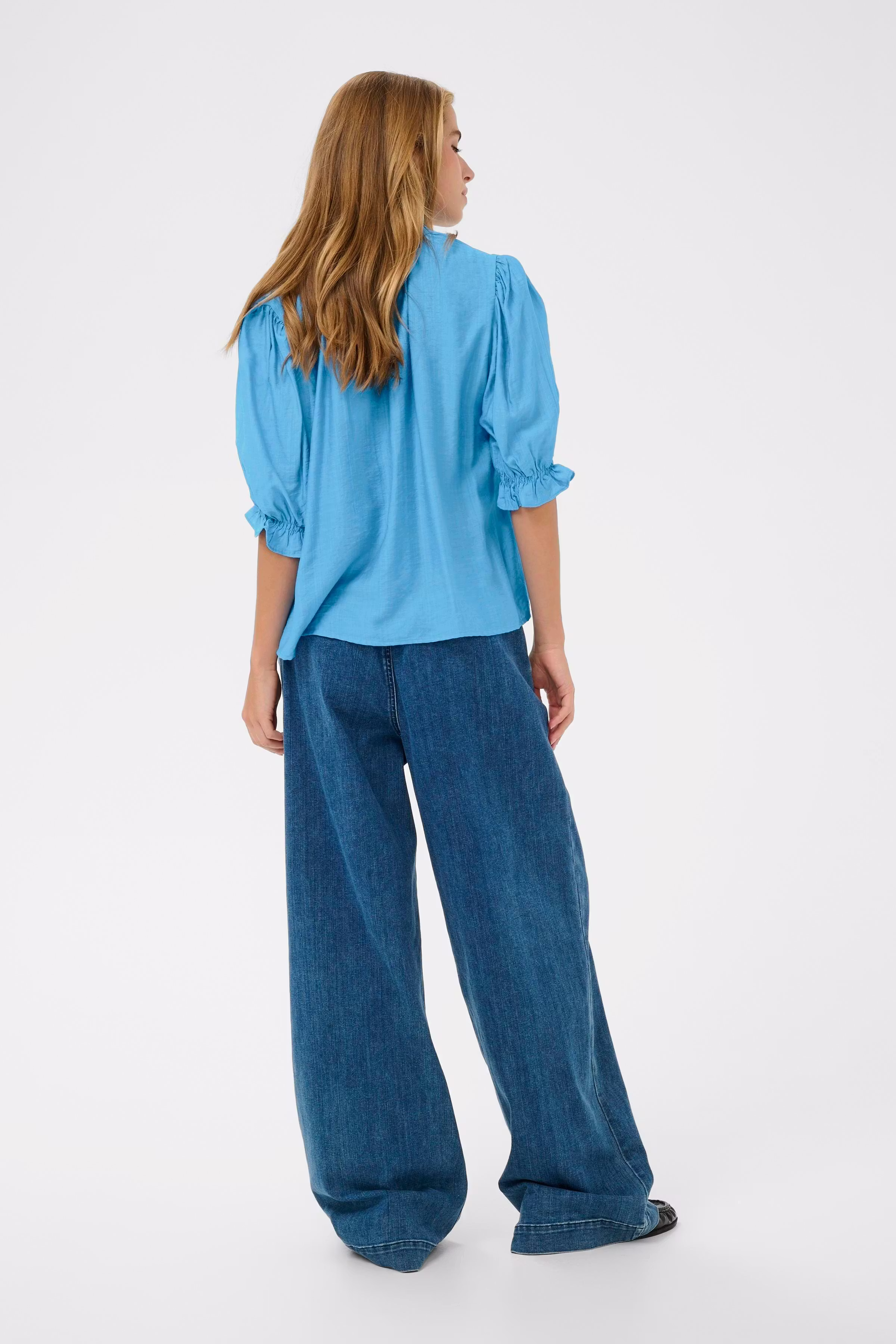 KAlufia Bluse LOOKBOOK BACK 10511214-174139