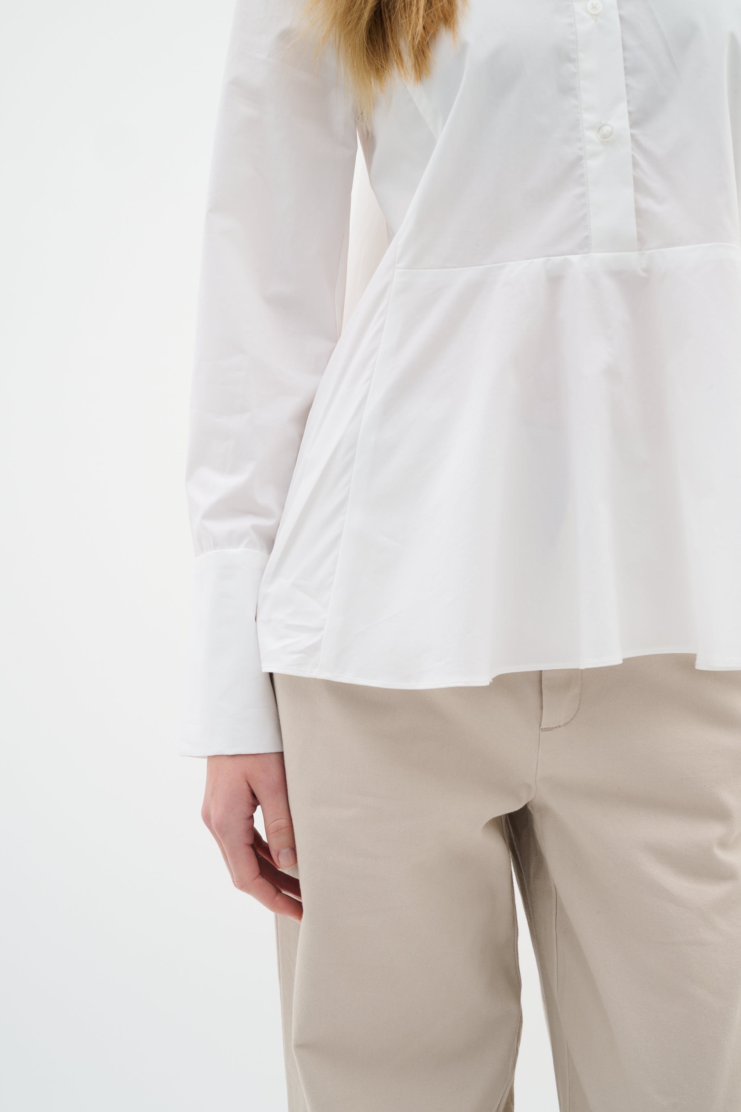 AtlasIW Fitted Shirt LOOKBOOK DETAIL 30110886-300001